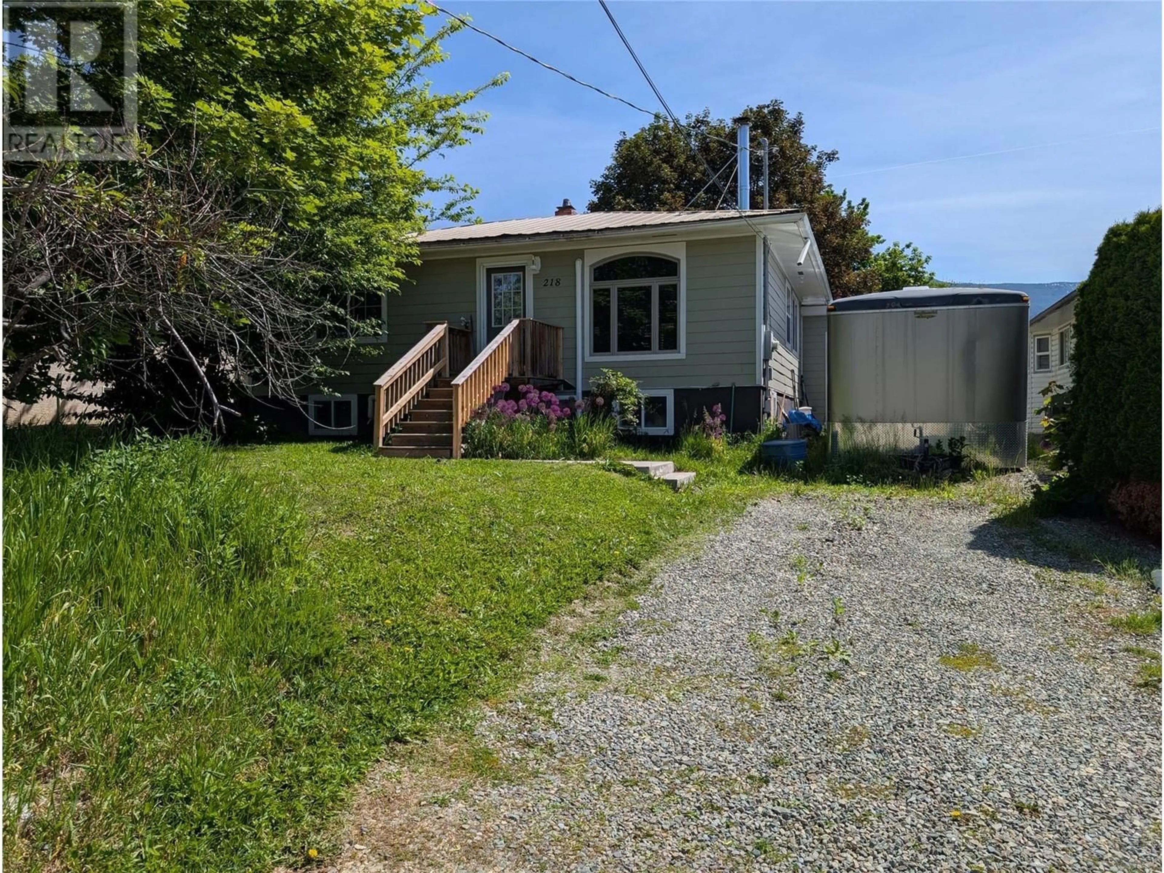 Shed for 218 21ST AVENUE, Creston British Columbia V0B1G5