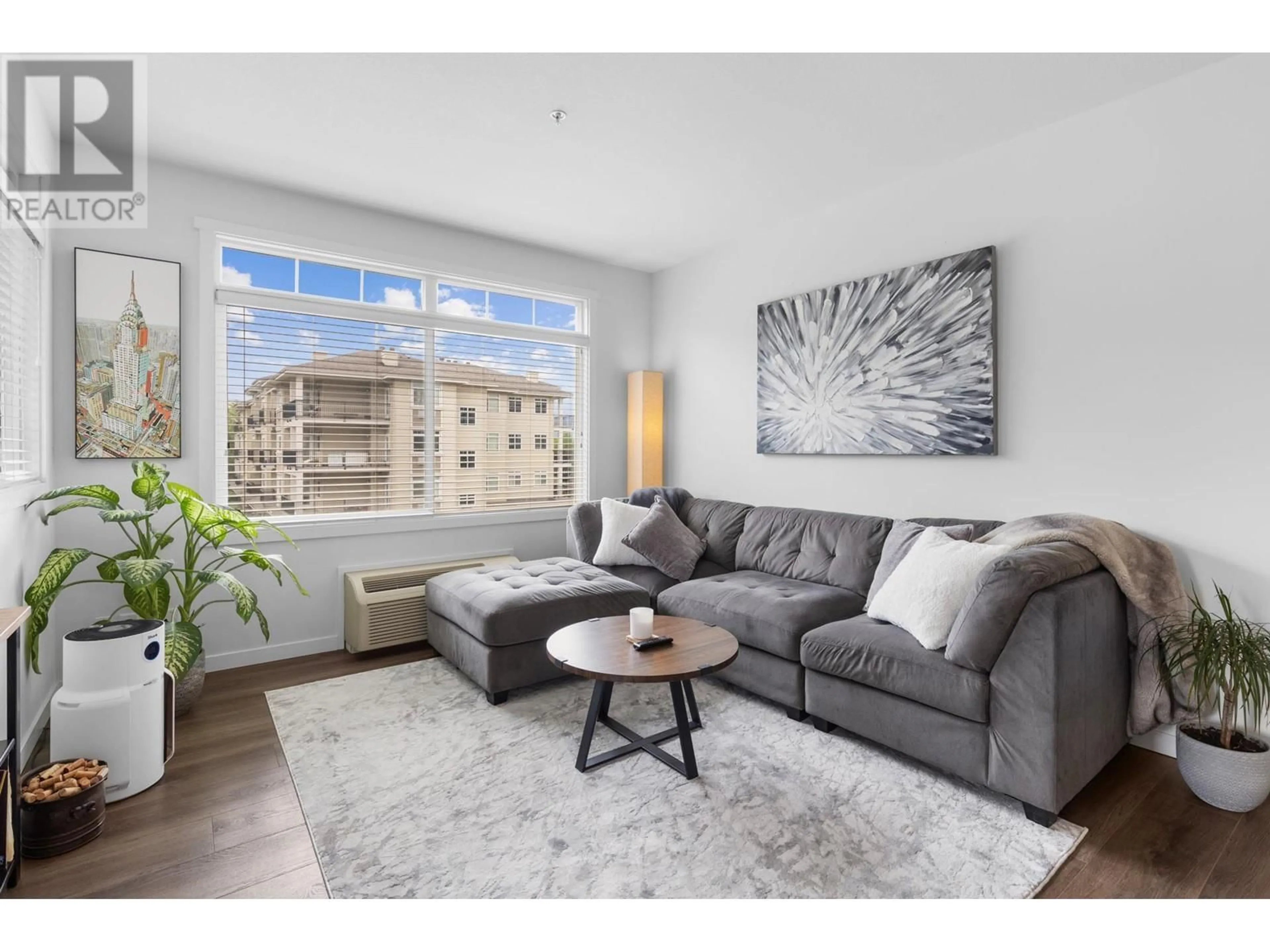 Living room with furniture, unknown for 303 - 1350 RIDGEWAY DRIVE, Kelowna British Columbia V1Y9T8