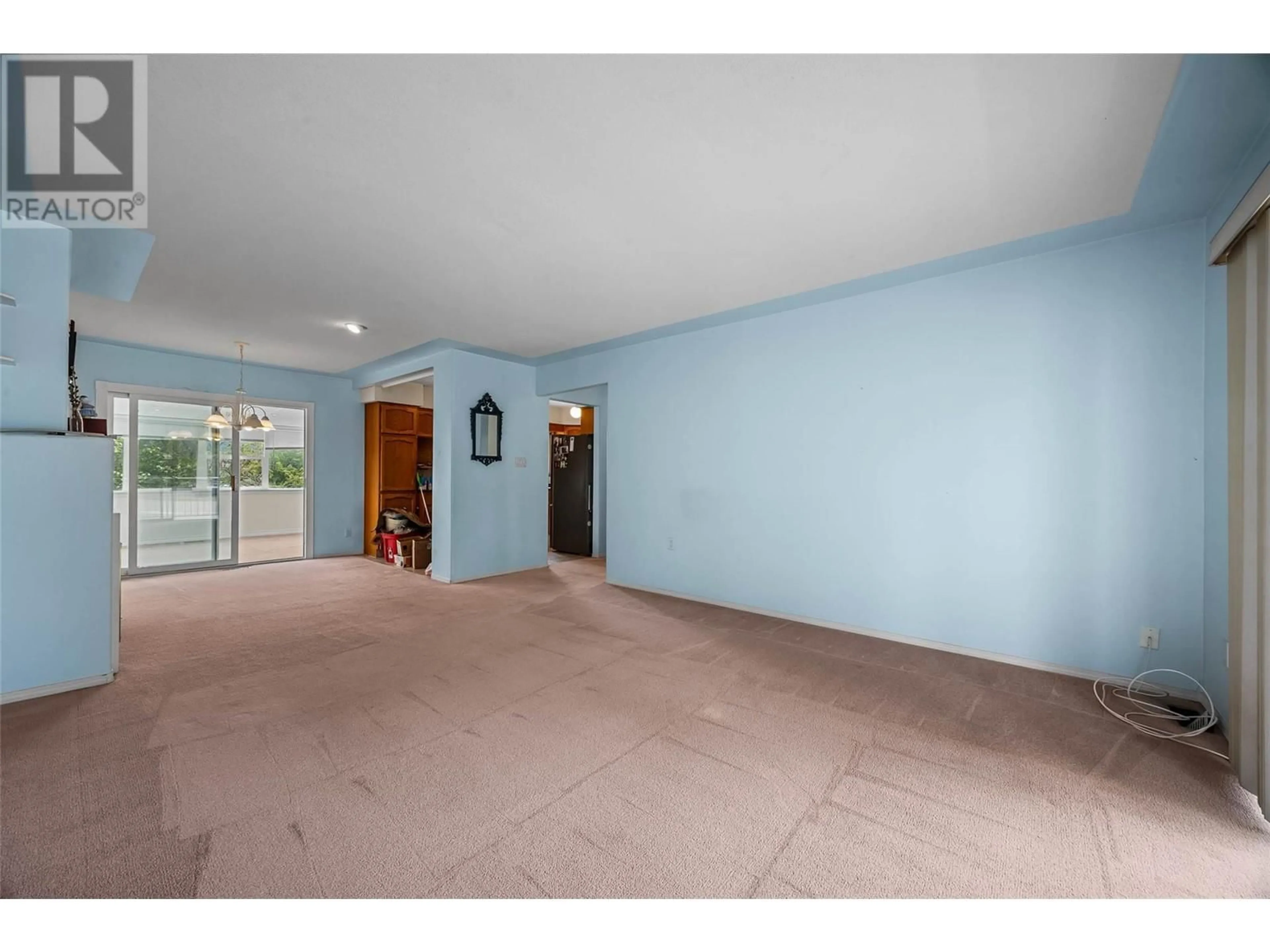 Indoor foyer for 2290 PARKER DRIVE, Merritt British Columbia V1K1J1