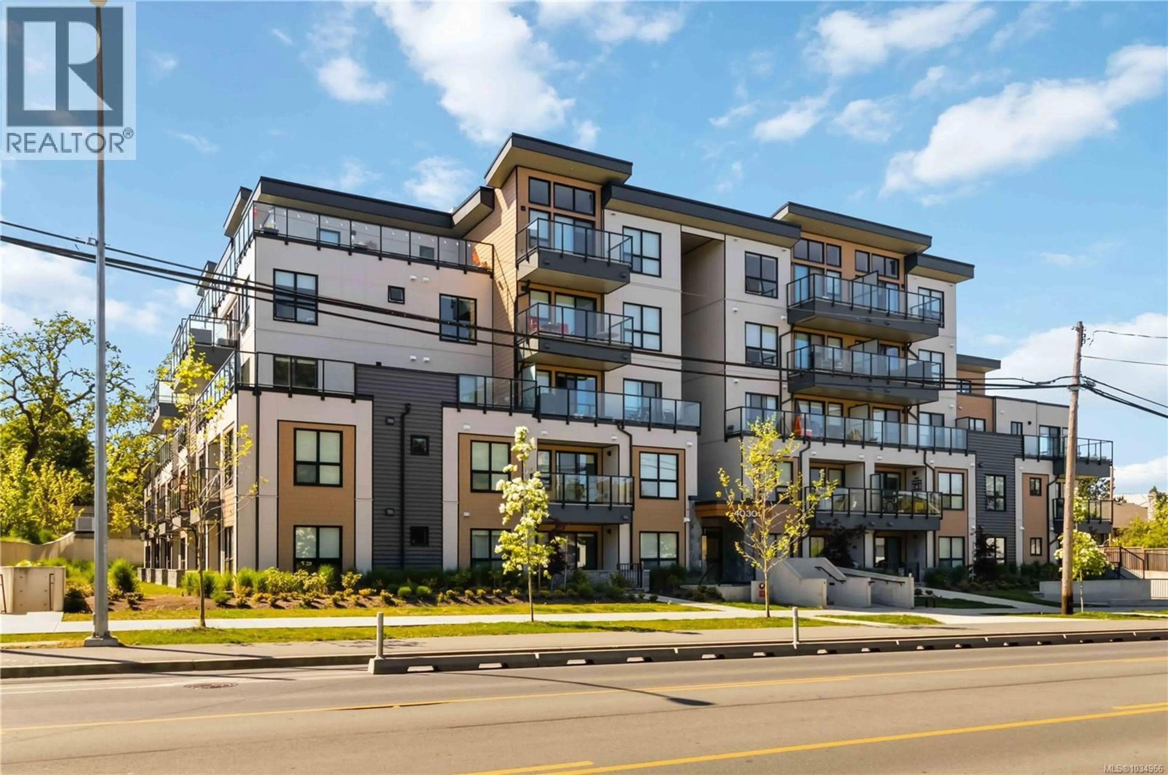 Patio, unknown for 307 - 4030 SHELBOURNE STREET, Saanich British Columbia V8N3E4