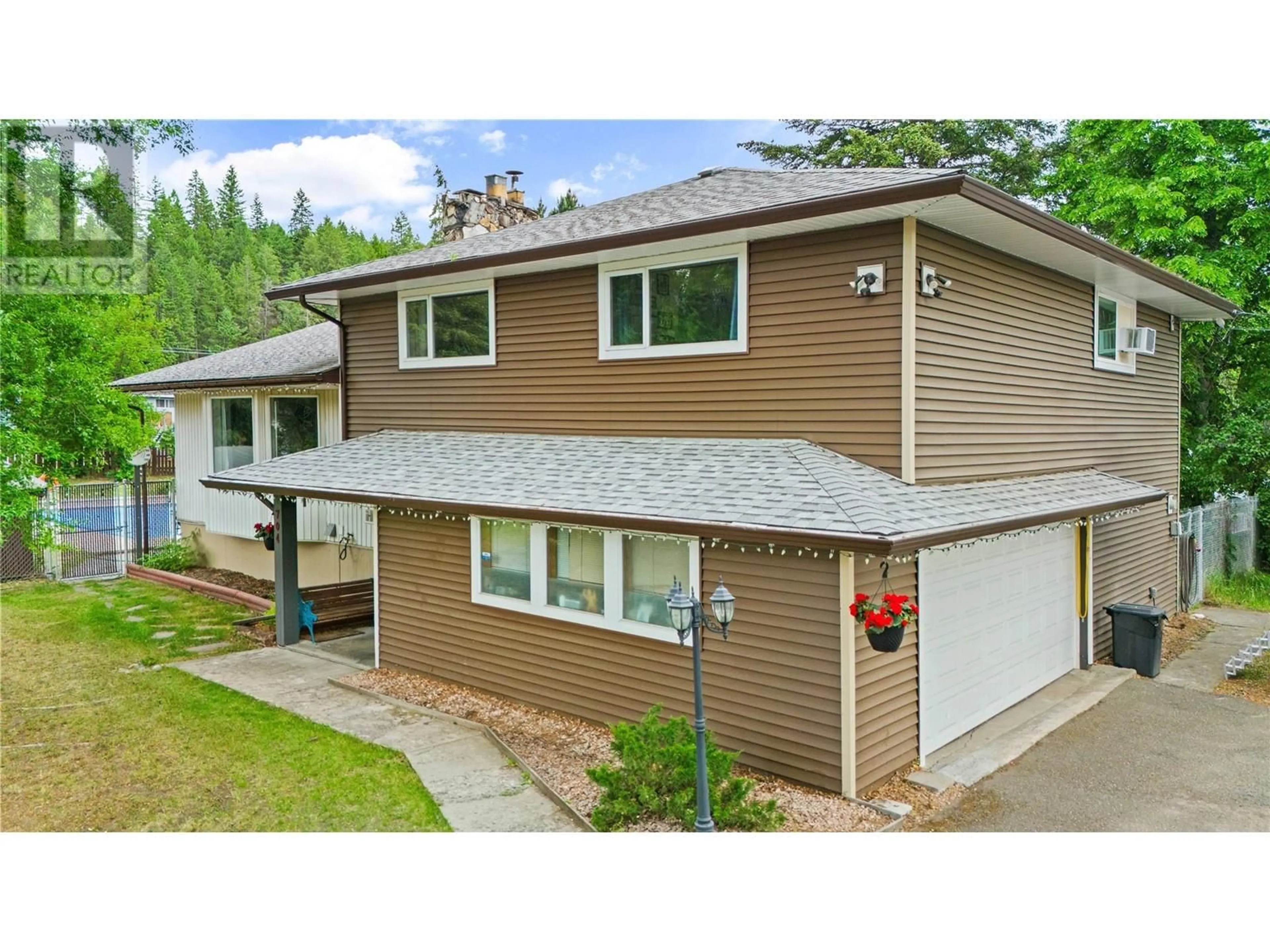 A pic from outside/outdoor area/front of a property/back of a property/a pic from drone, unknown for 704 BRADFORD ROAD, Barriere British Columbia V0E1E0