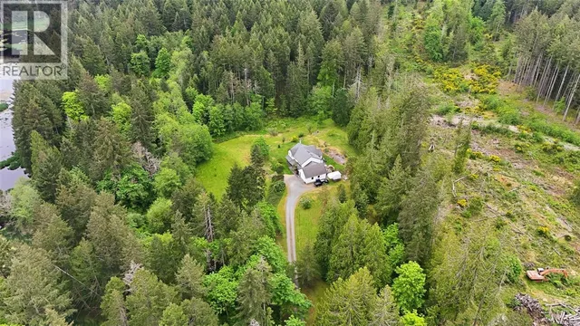 2721 TIESU ROAD, Nanaimo 2