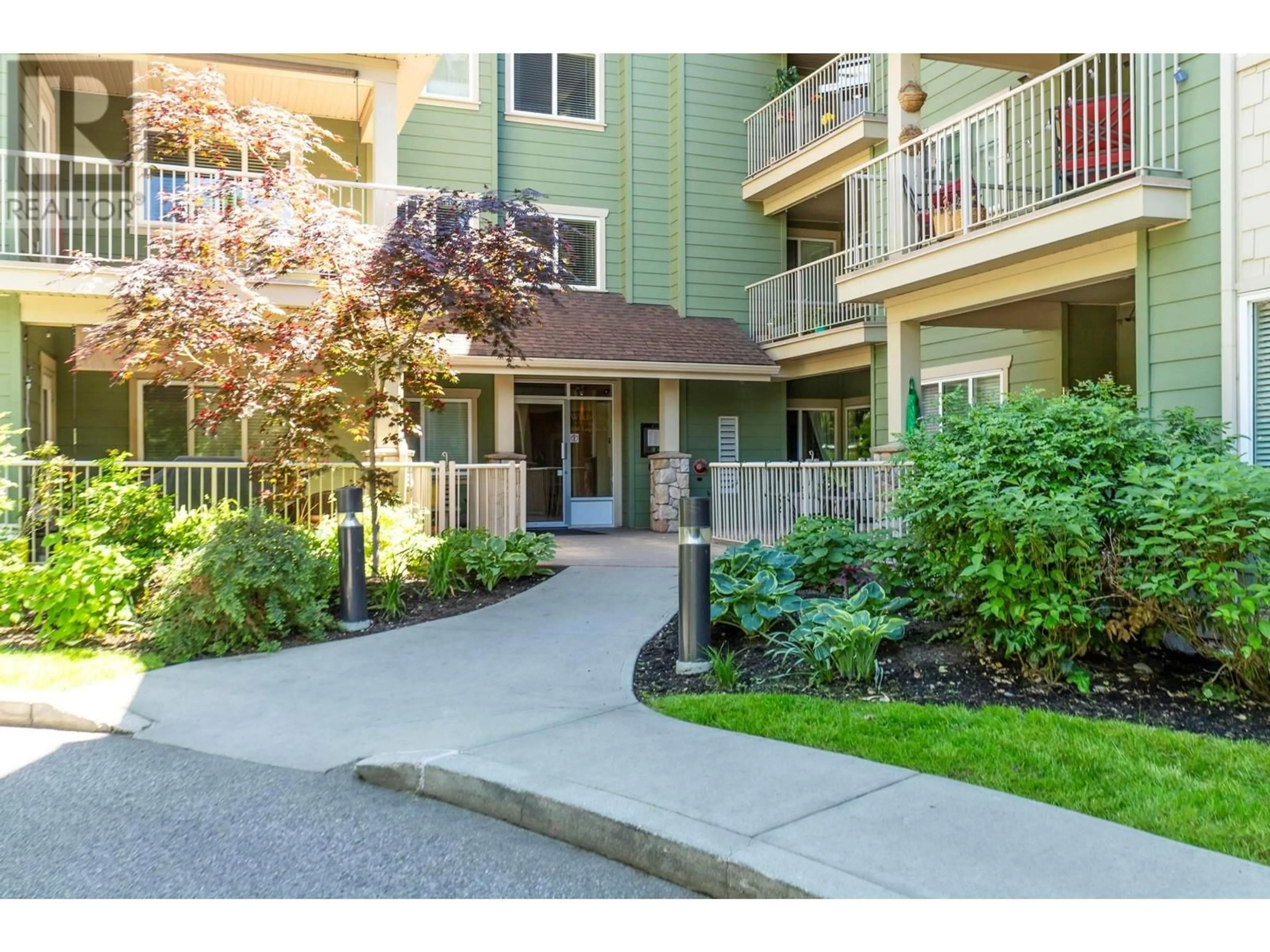 Unknown for 403 - 686 LEQUIME ROAD, Kelowna British Columbia V1W1A4