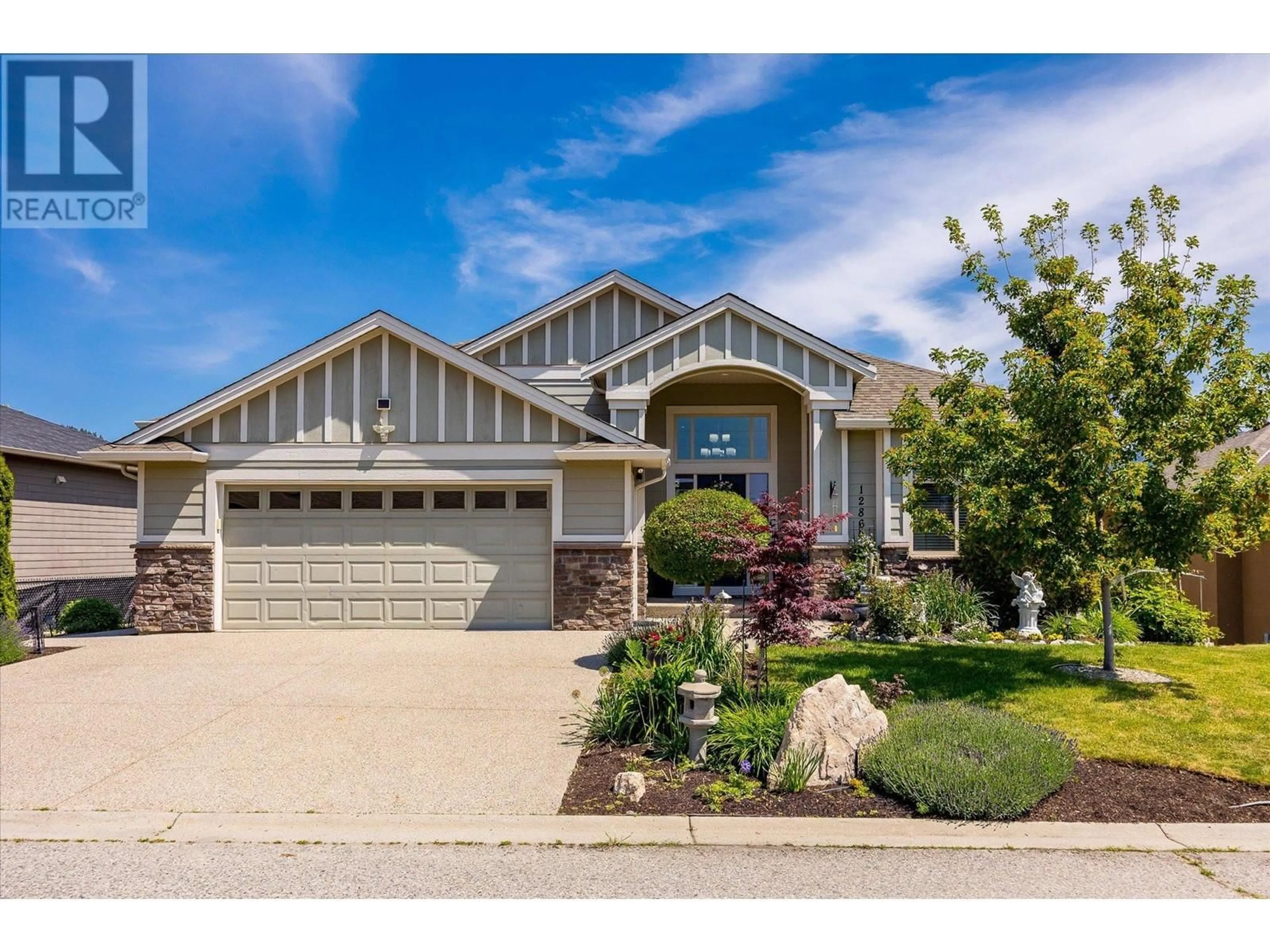 Home with vinyl exterior material, street for 12860 CLIFFSHORE DRIVE, Lake Country British Columbia V4V2P7