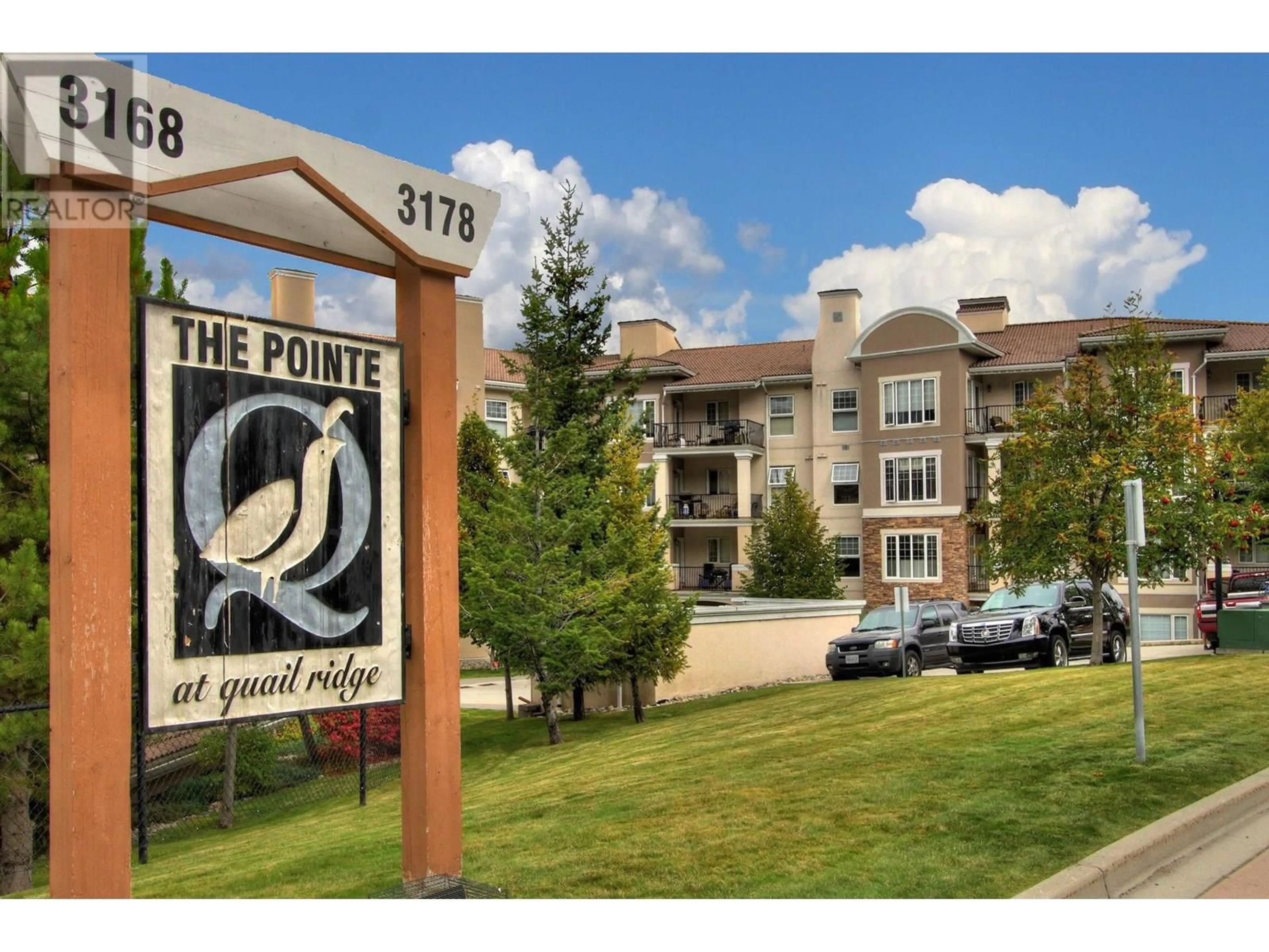 Indoor foyer for 2211 - 3178 VIA CENTRALE DRIVE, Kelowna British Columbia V1V2T3