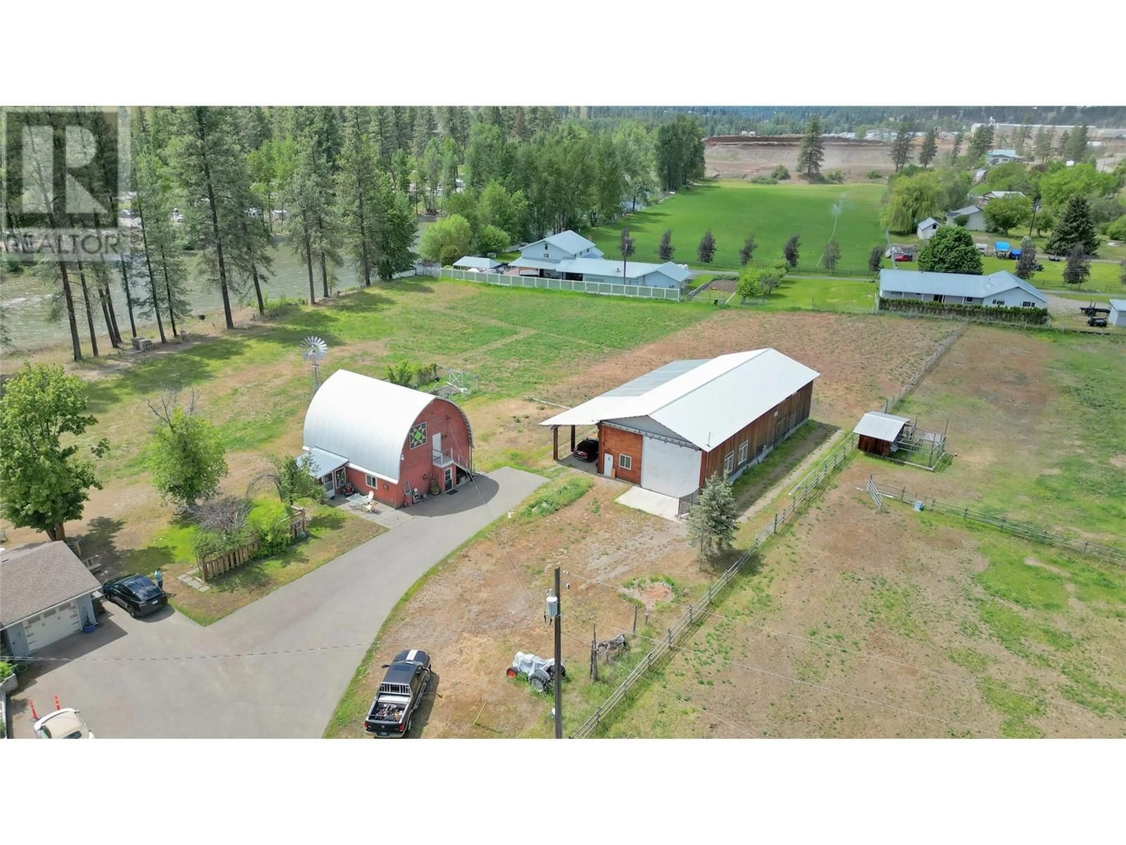 A pic from outside/outdoor area/front of a property/back of a property/a pic from drone, mountain view for 399 OLD HEDLEY ROAD, Princeton British Columbia V0X1W0