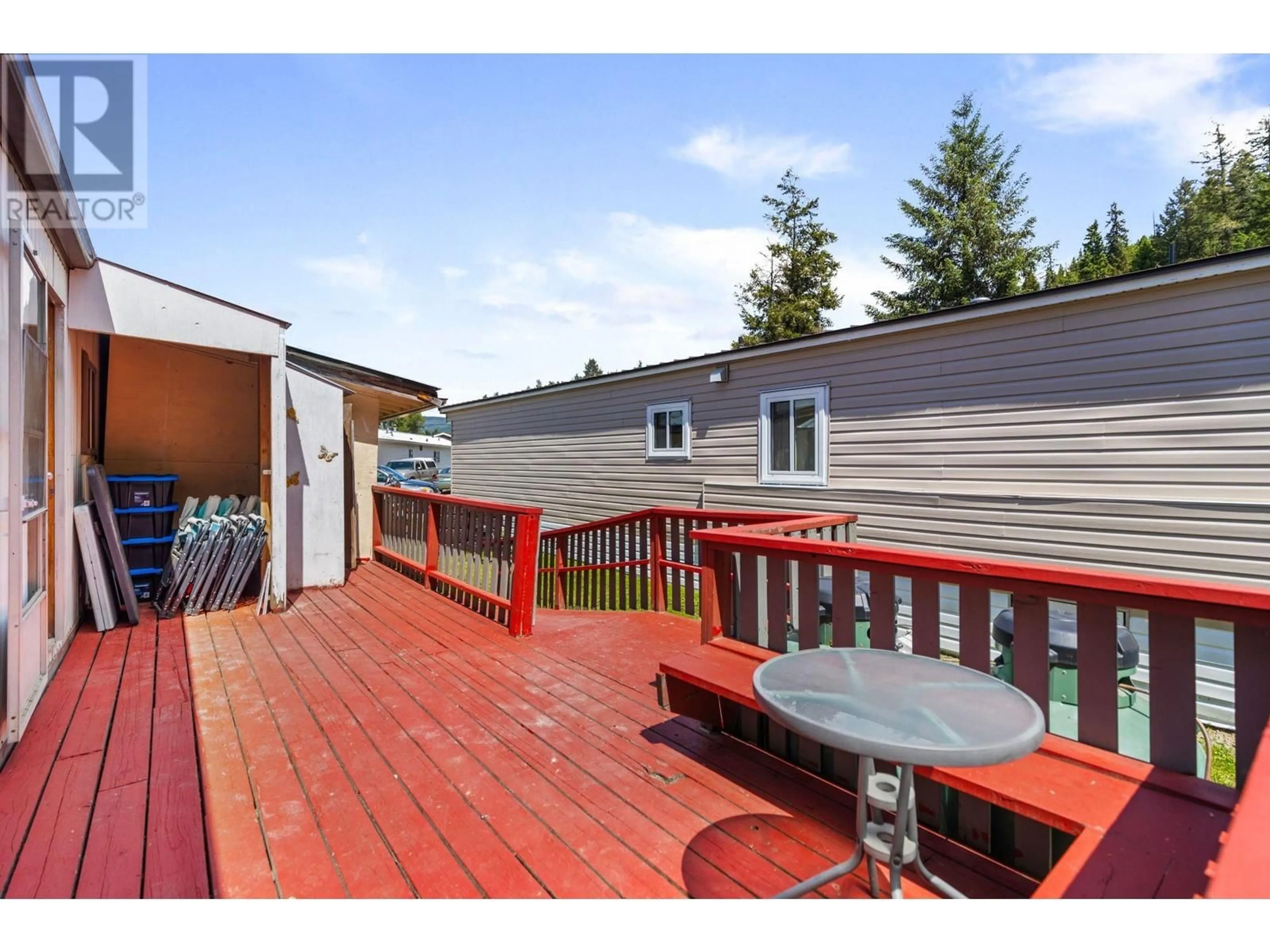 Patio, unknown for 4 - 4428 BARRIERE TOWN ROAD, Barriere British Columbia V0E1E0
