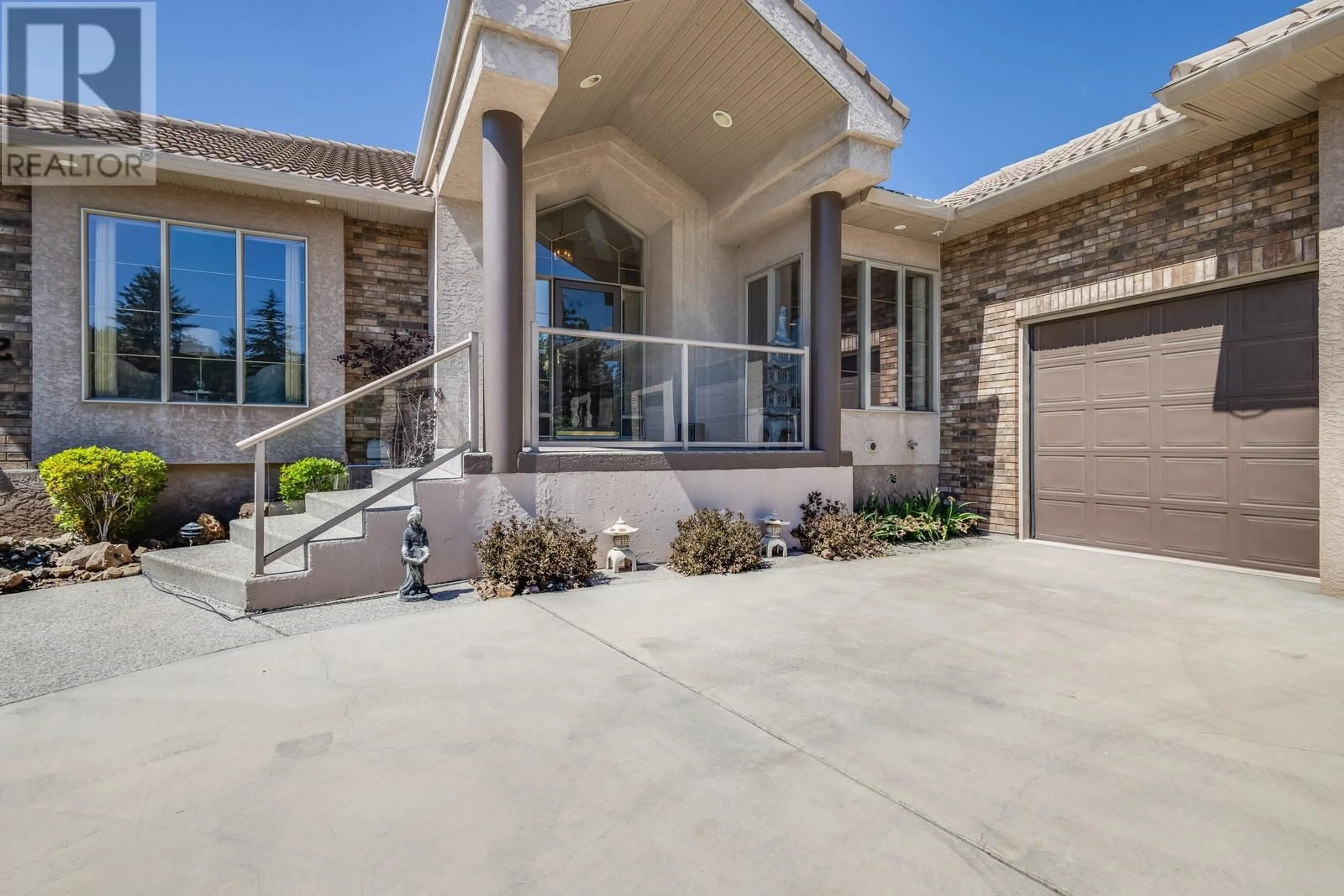Unknown for 252 CAMELOT COURT, Kelowna British Columbia V1V1N2