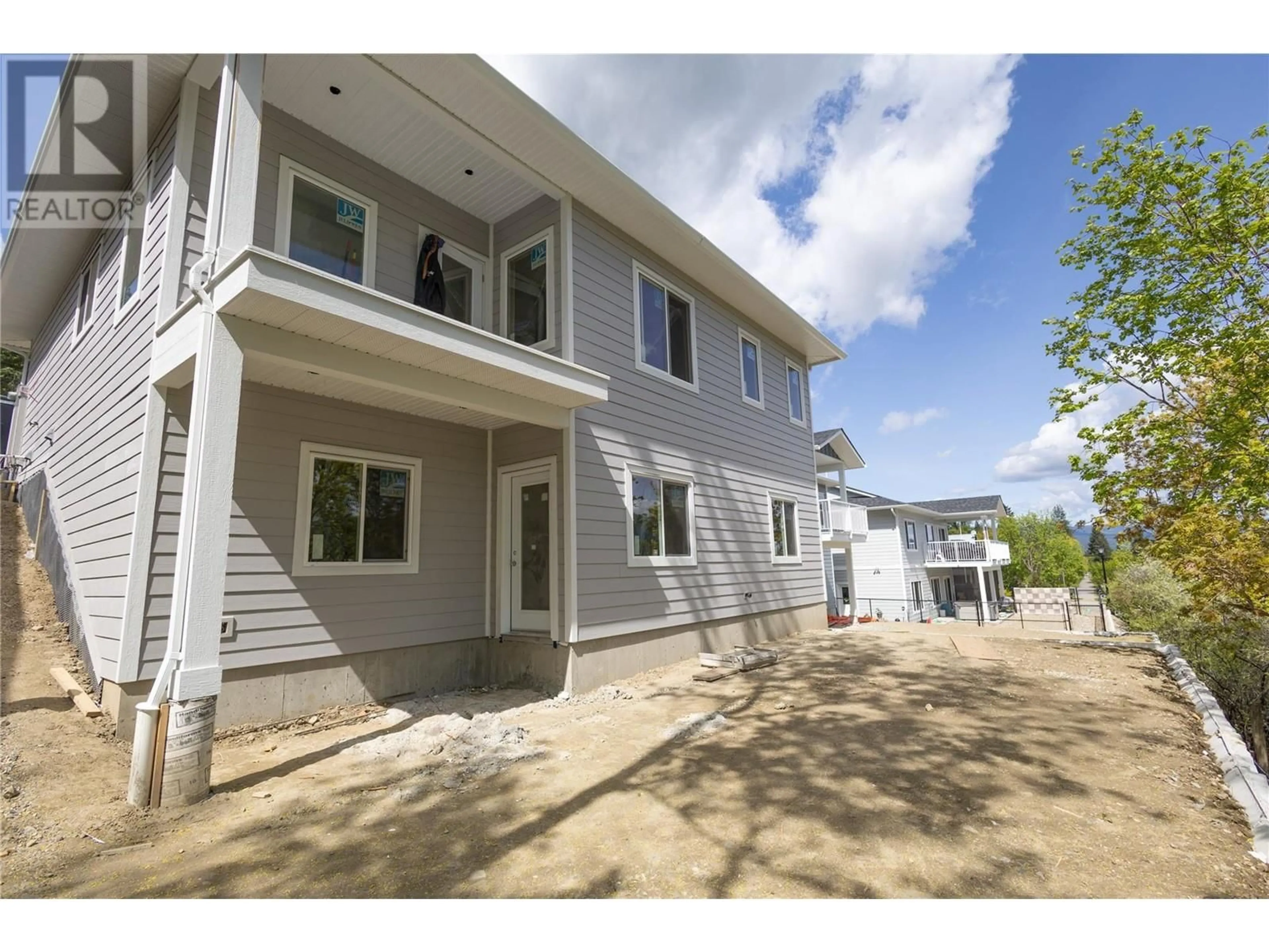 Home with vinyl exterior material, unknown for 103 - 806 CLIFF AVENUE, Enderby British Columbia V0E1V1