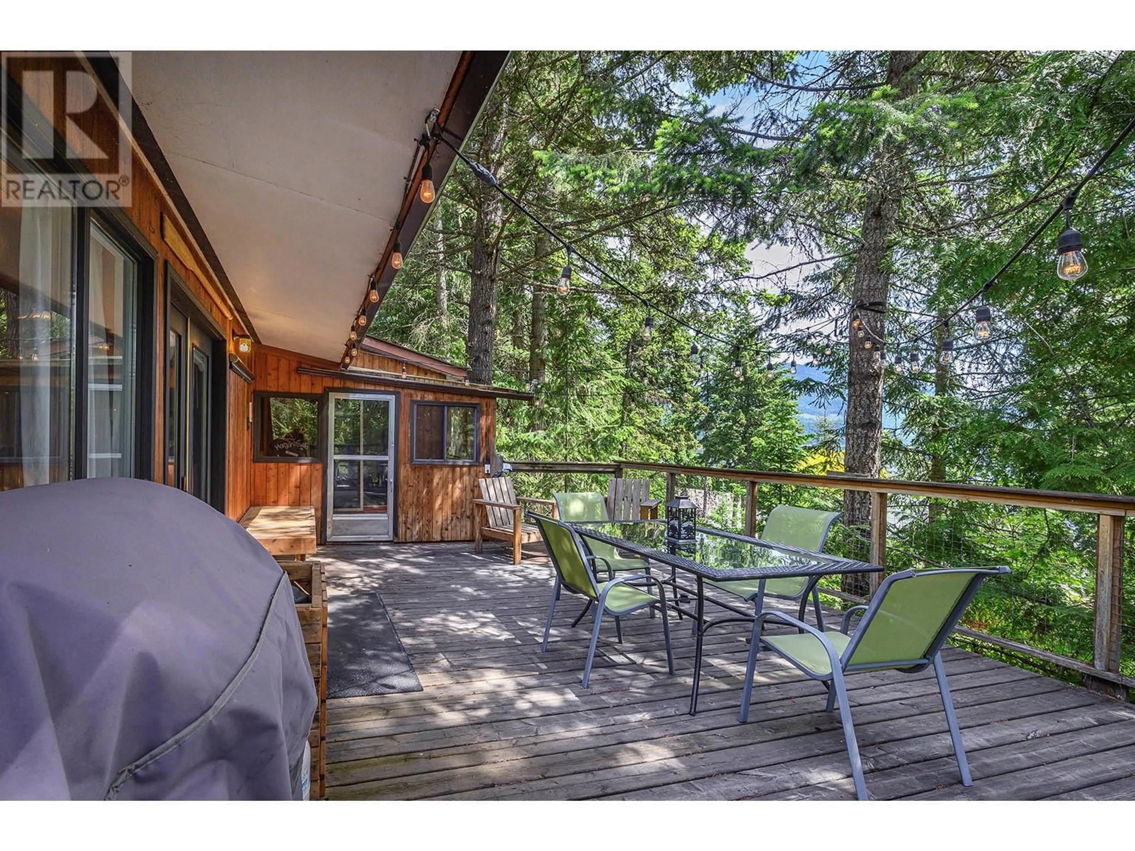 Patio, water/lake/river/ocean view for 2252 NOAKES ROAD, Magna Bay British Columbia V0E1M7