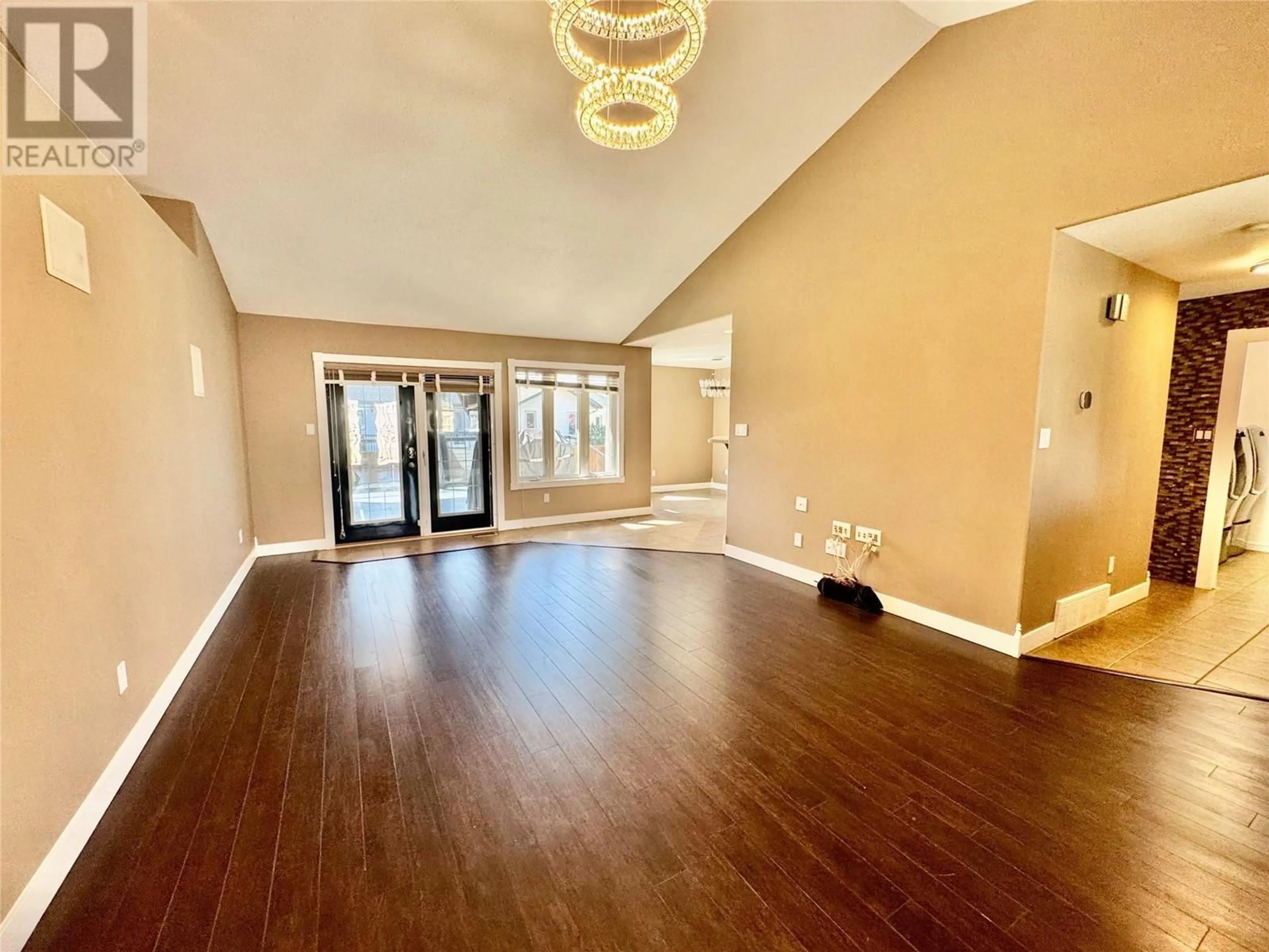 Indoor foyer for 1836 WILLOWBROOK CRESCENT, Dawson Creek British Columbia V1G2P9