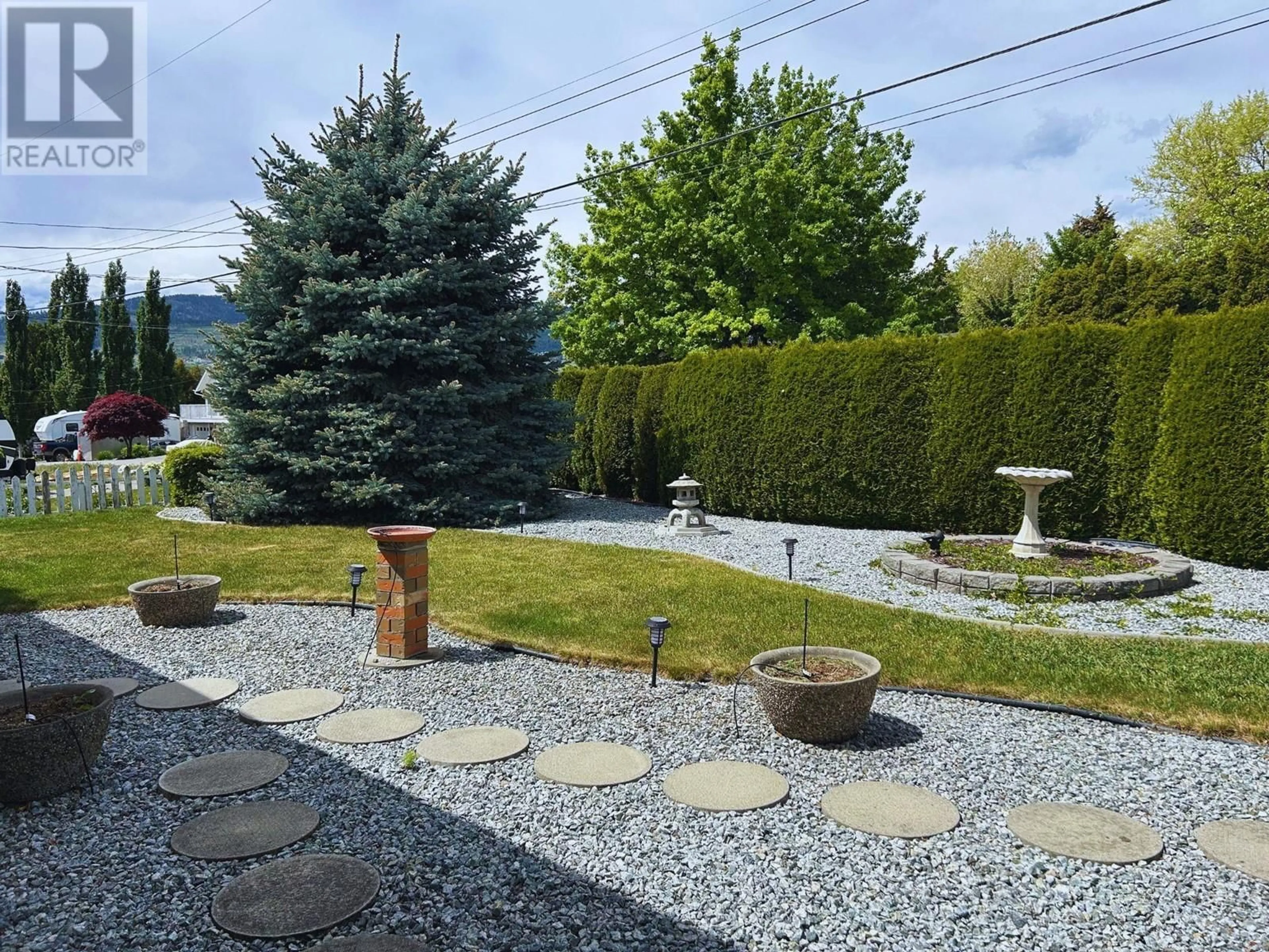 Patio, unknown for 2181 PETERS ROAD, West Kelowna British Columbia V4T2C3