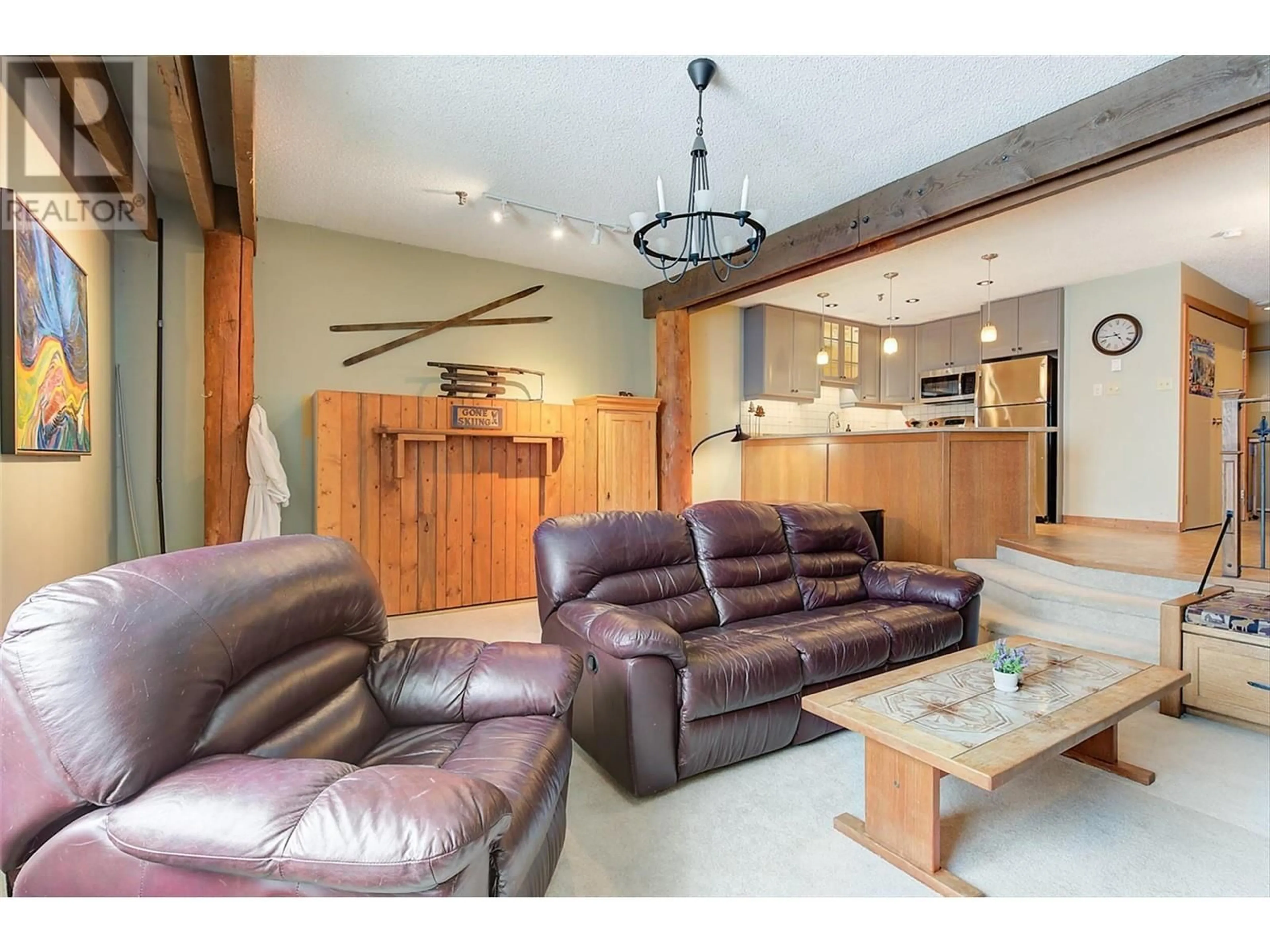 Living room with furniture, unknown for 402 - 7470 PORCUPINE ROAD, Big White British Columbia V1P1P3
