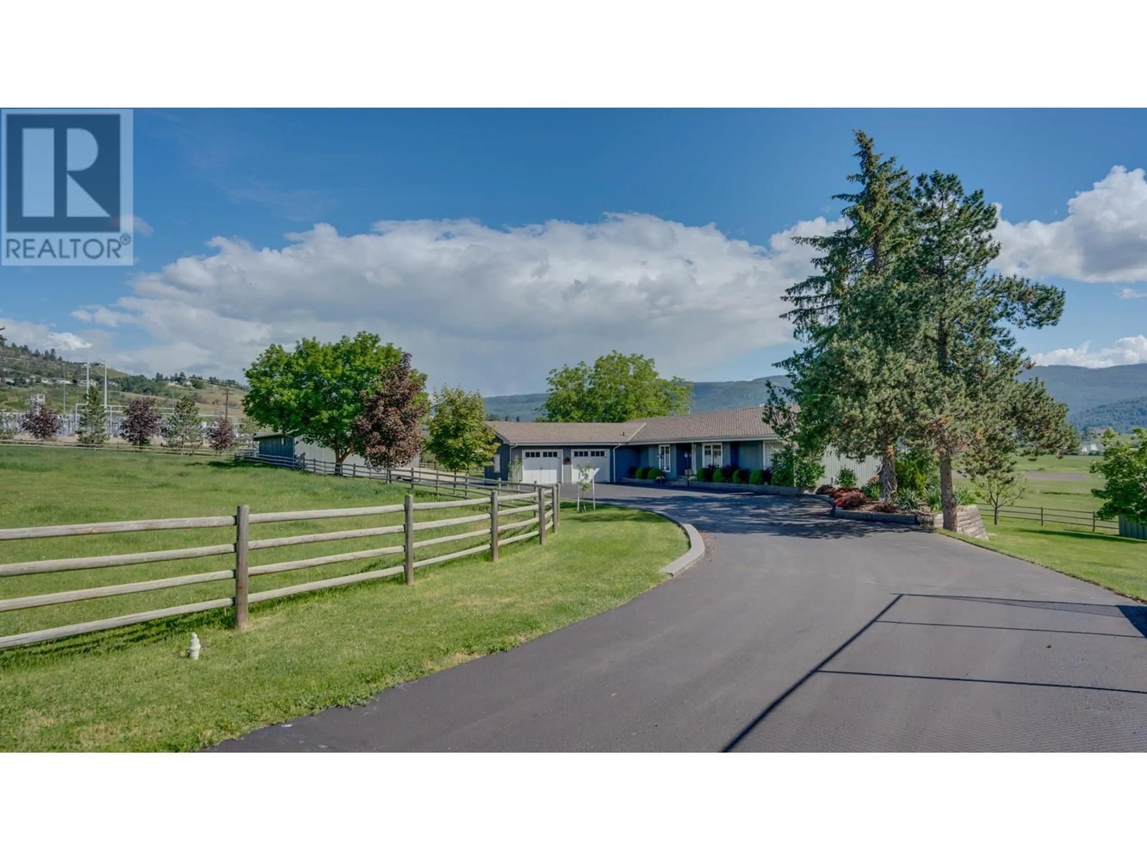 A pic from outside/outdoor area/front of a property/back of a property/a pic from drone, mountain view for 620 MOUNTVIEW ROAD, Vernon British Columbia V1B3A7