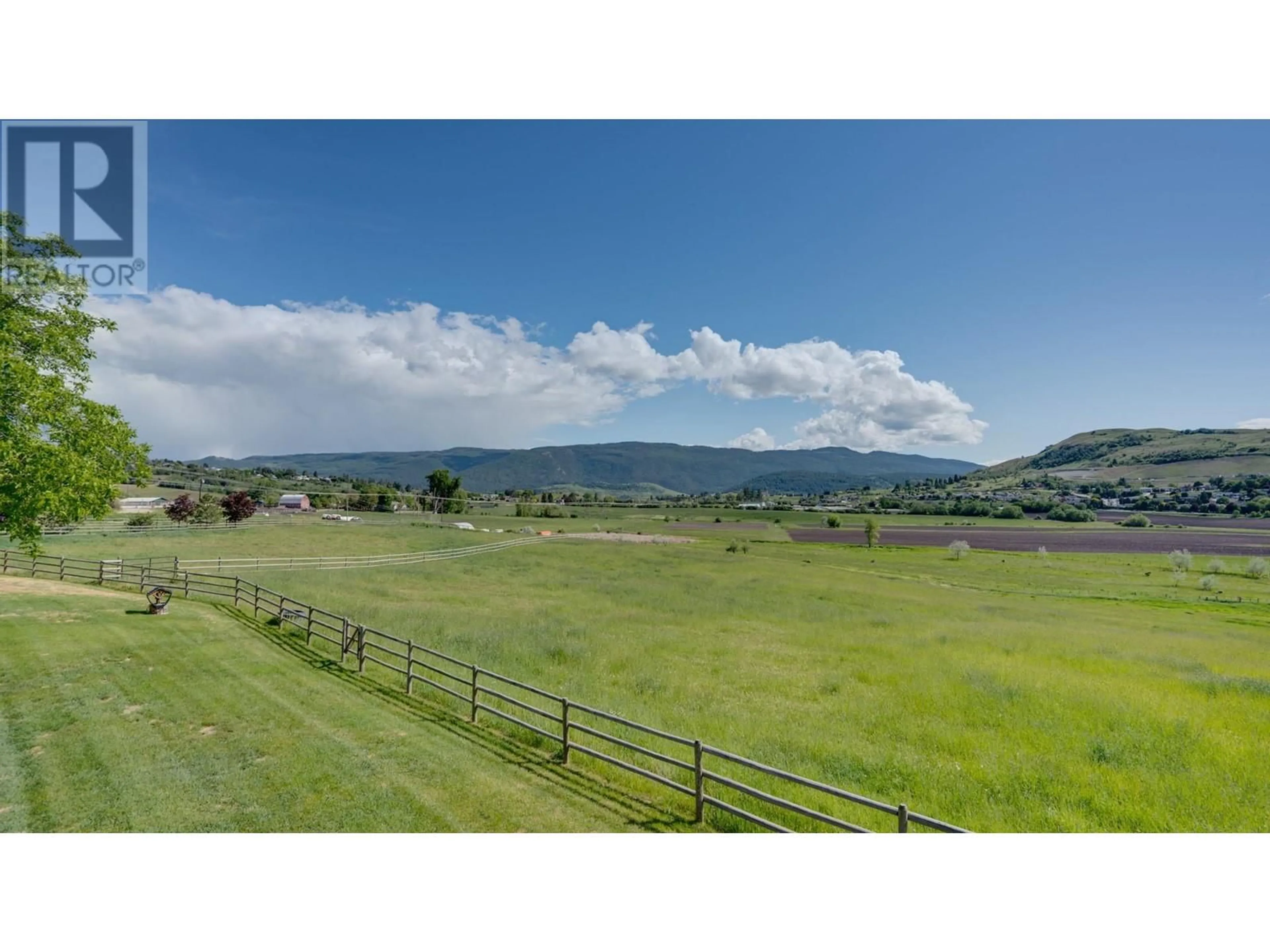 A pic from outside/outdoor area/front of a property/back of a property/a pic from drone, mountain view for 620 MOUNTVIEW ROAD, Vernon British Columbia V1B3A7