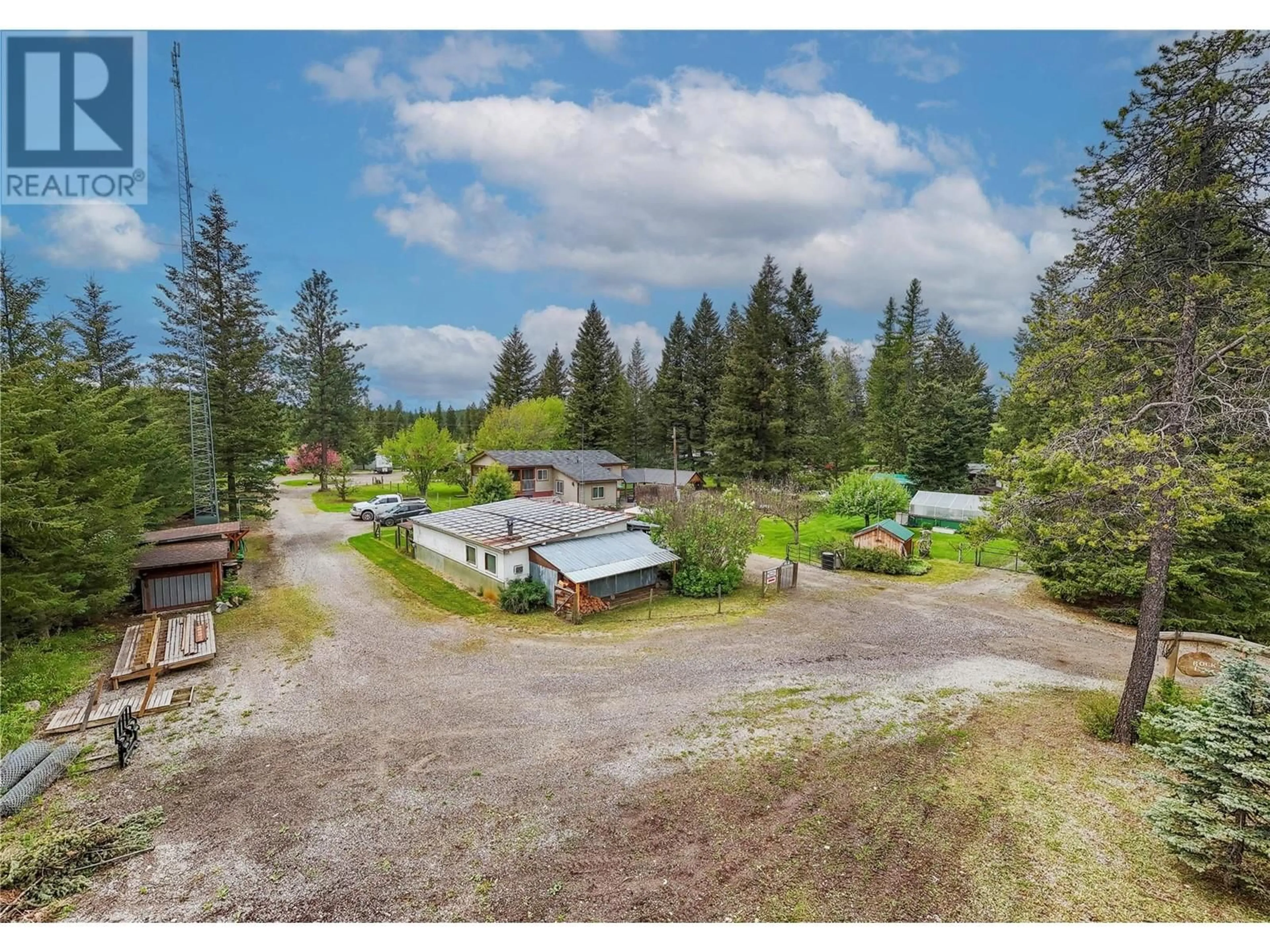 A pic from outside/outdoor area/front of a property/back of a property/a pic from drone, mountain view for 8201 ROCK CREEK ROAD, Galloway British Columbia V0B1T2