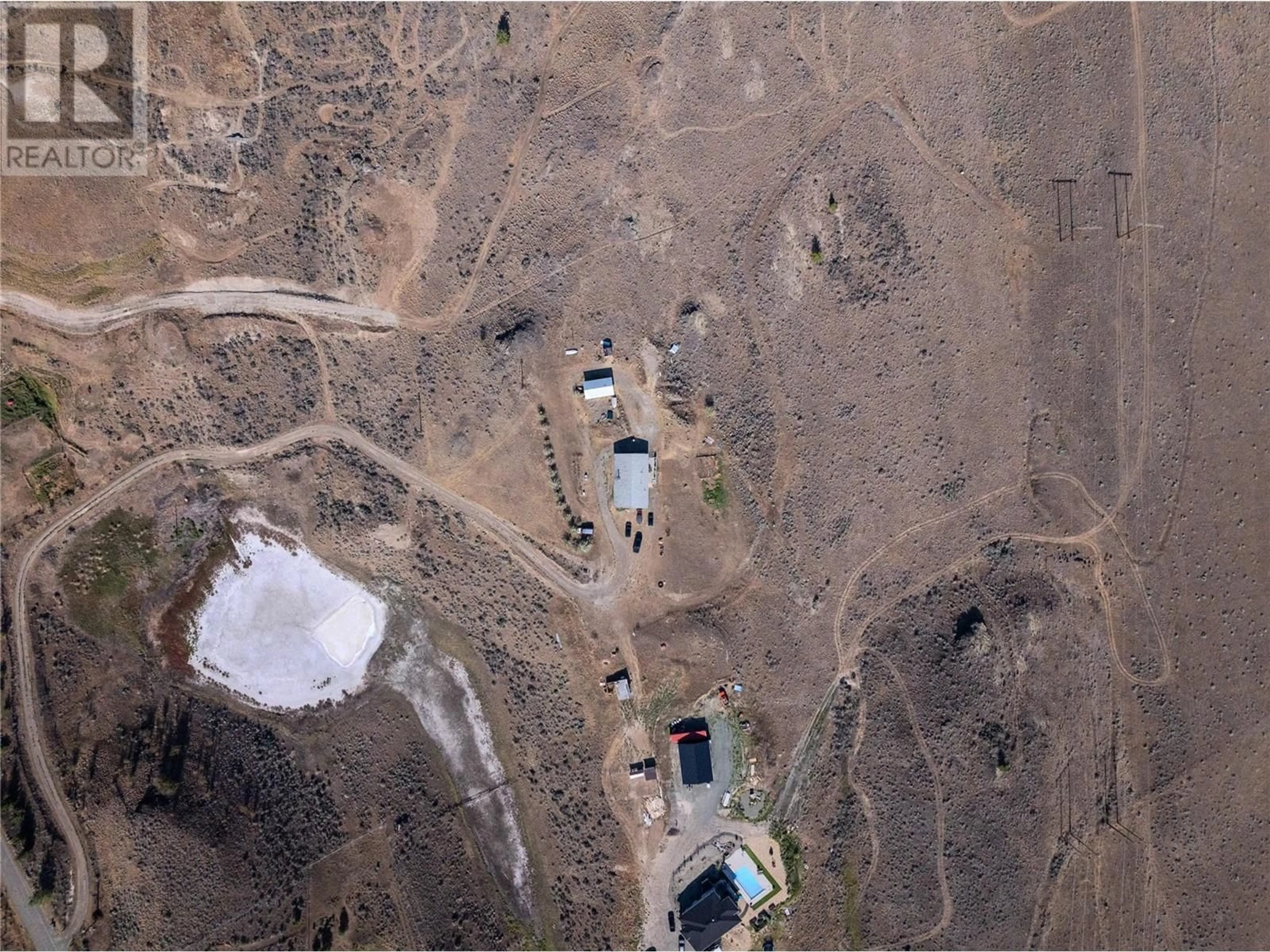 A pic from outside/outdoor area/front of a property/back of a property/a pic from drone, street for 5589 BEATON ROAD, Kamloops British Columbia V1S2A4
