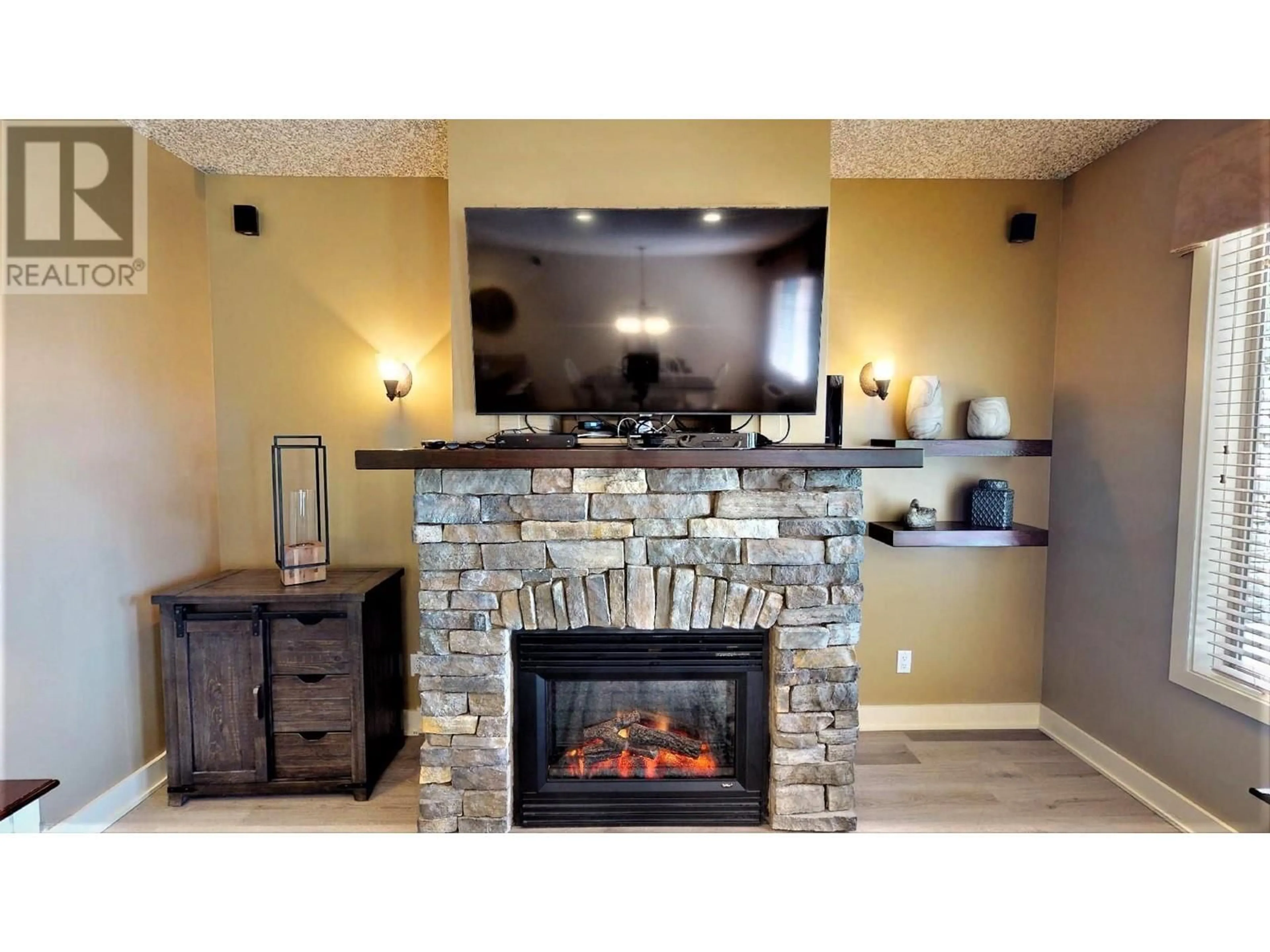 Home theater for 311 B - 300 BIGHORN BOULEVARD, Radium Hot Springs British Columbia V0A1M0