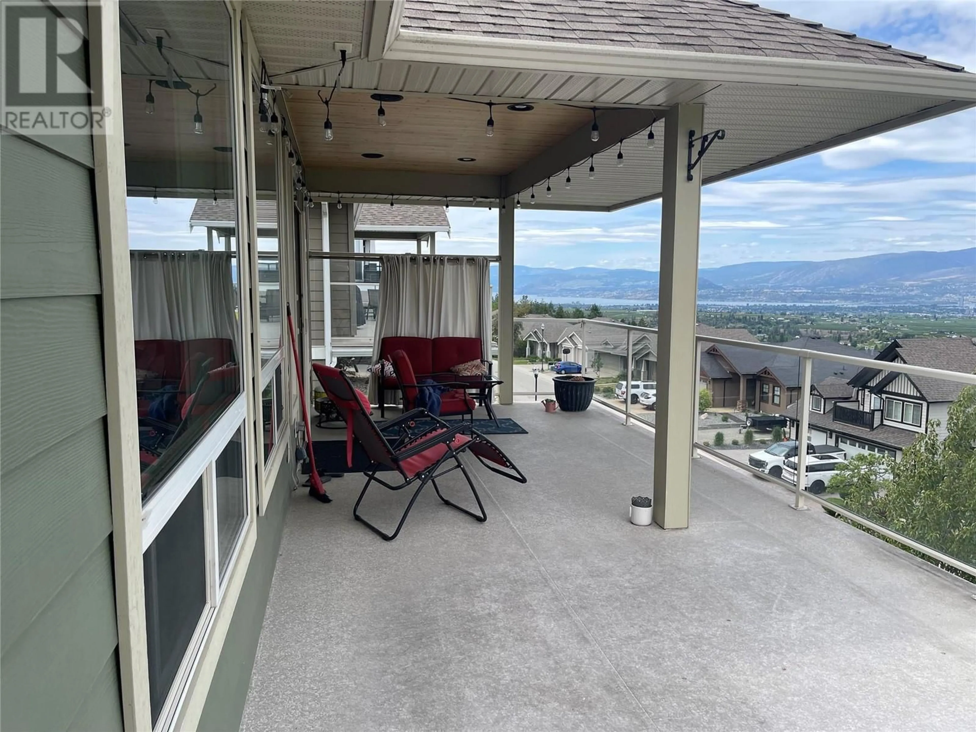 Patio, mountain view for 1647 SUNRISE ROAD, Kelowna British Columbia V1P1N9