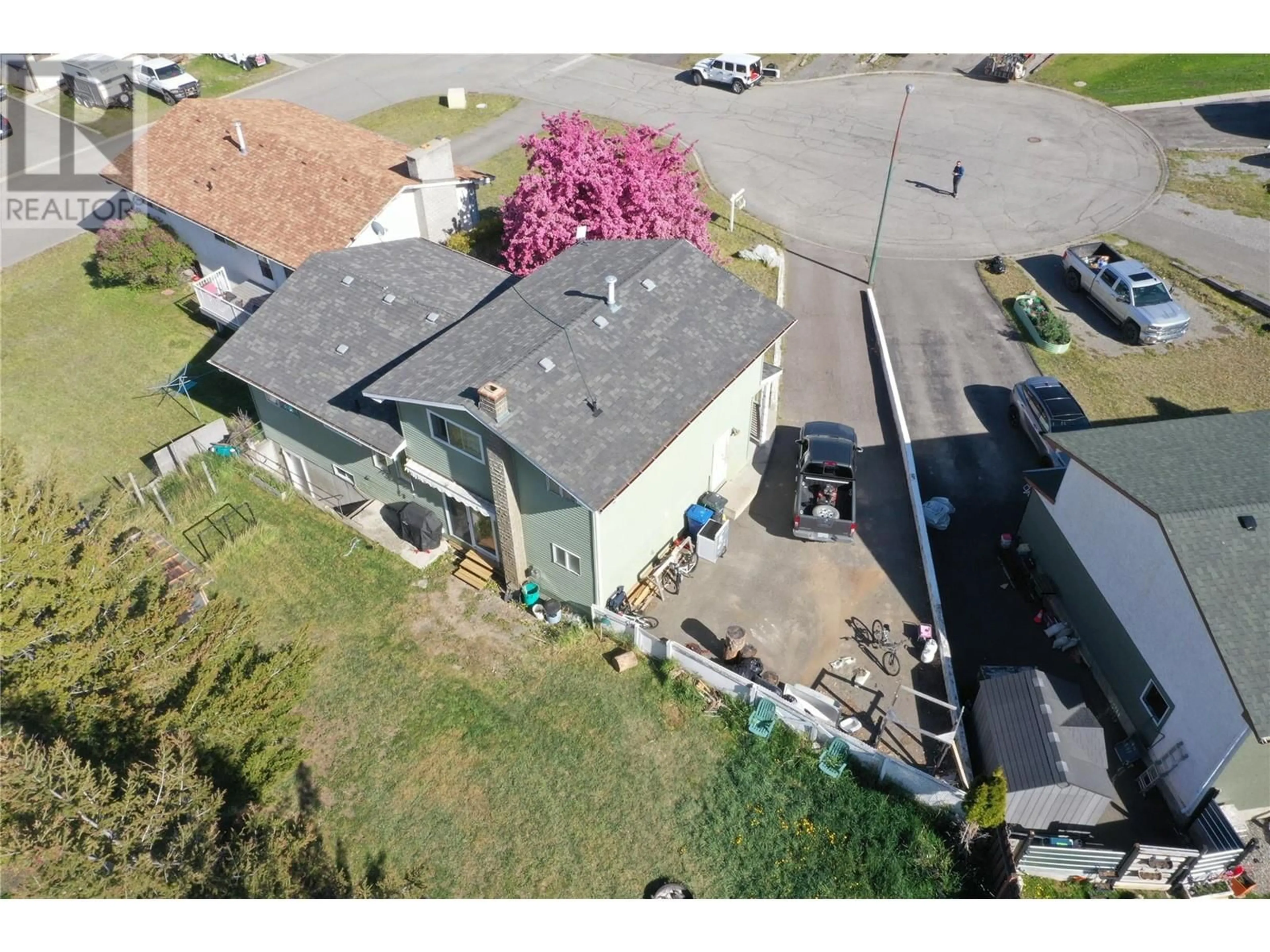 A pic from outside/outdoor area/front of a property/back of a property/a pic from drone, street for 226 DOGWOOD PLACE, Logan Lake British Columbia V0K1W0