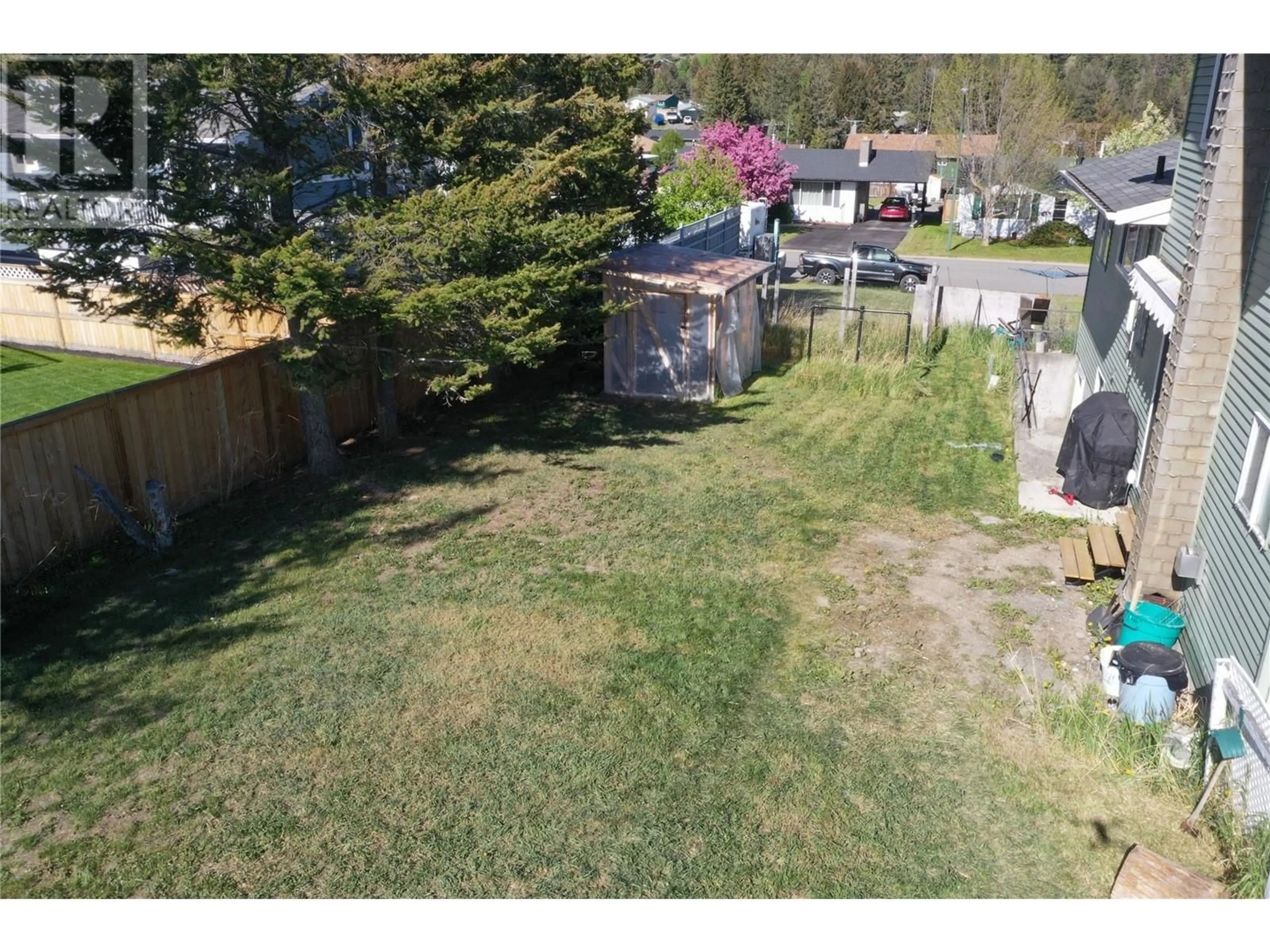 A pic from outside/outdoor area/front of a property/back of a property/a pic from drone, street for 226 DOGWOOD PLACE, Logan Lake British Columbia V0K1W0