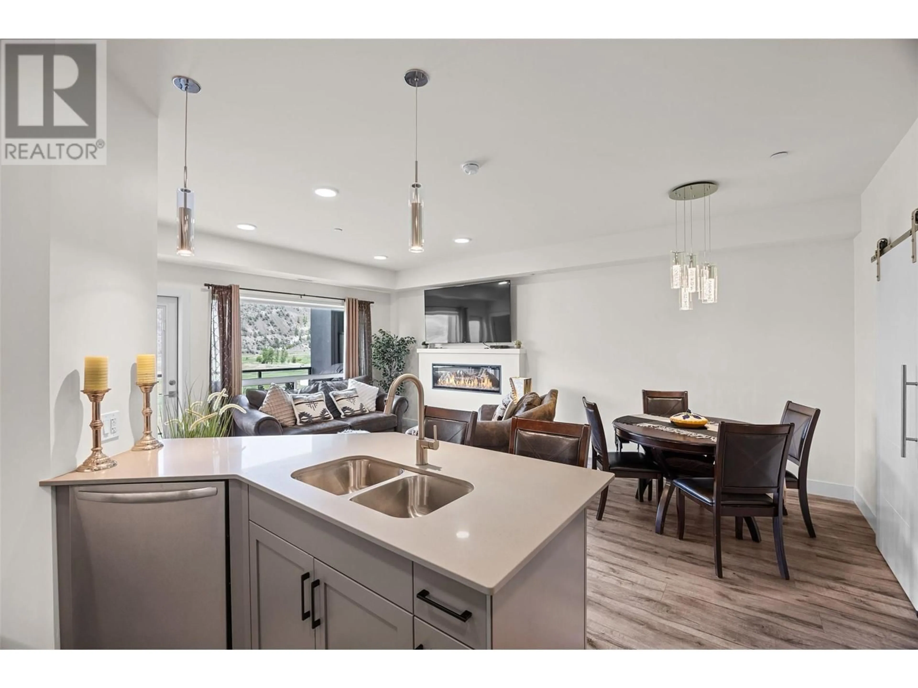 Open concept kitchen, unknown for 303 - 651 DUNES DRIVE, Kamloops British Columbia V2B8M8