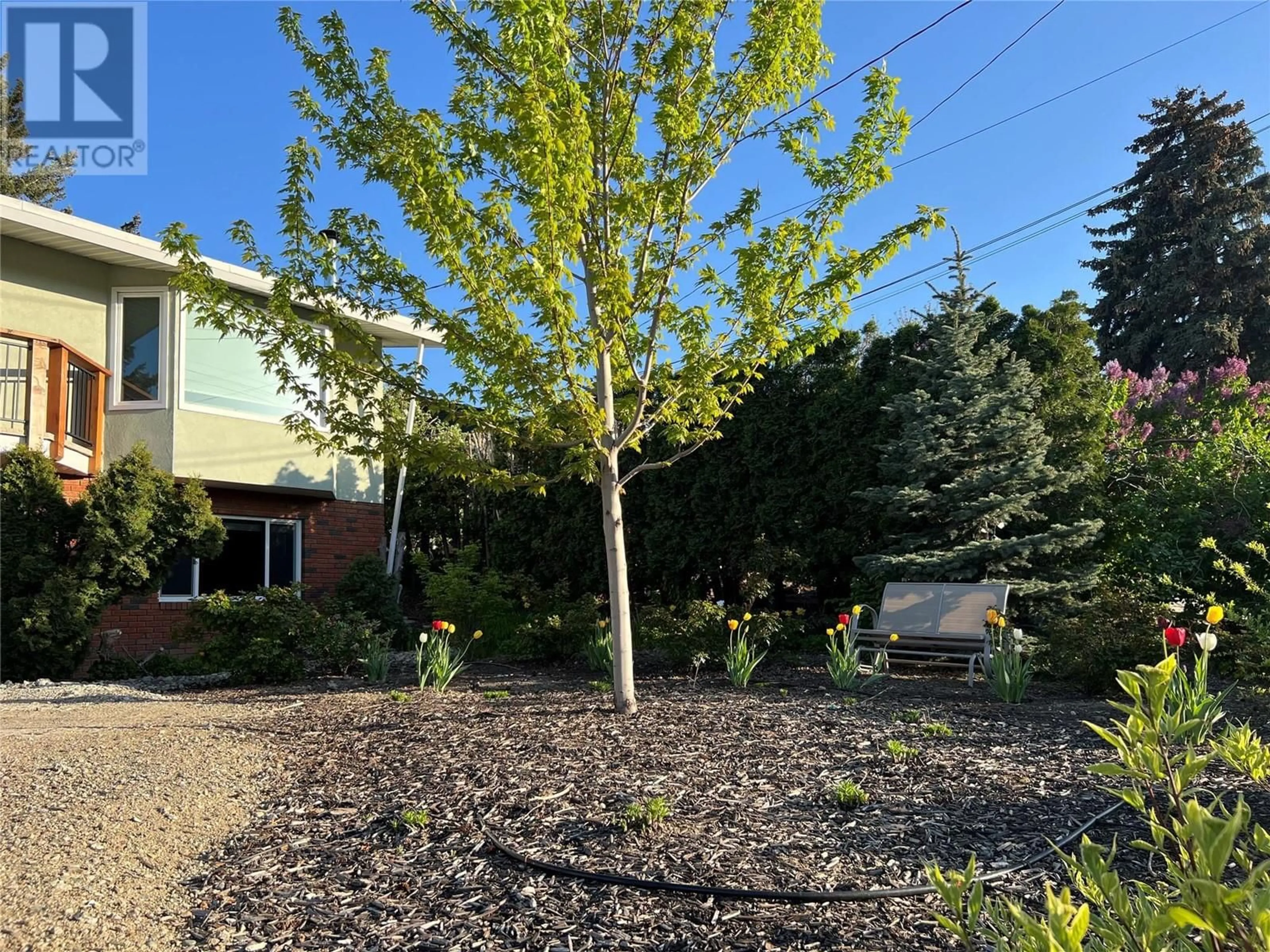 A pic from outside/outdoor area/front of a property/back of a property/a pic from drone, unknown for 2415 COLLINGWOOD ROAD, West Kelowna British Columbia V1Z2C3