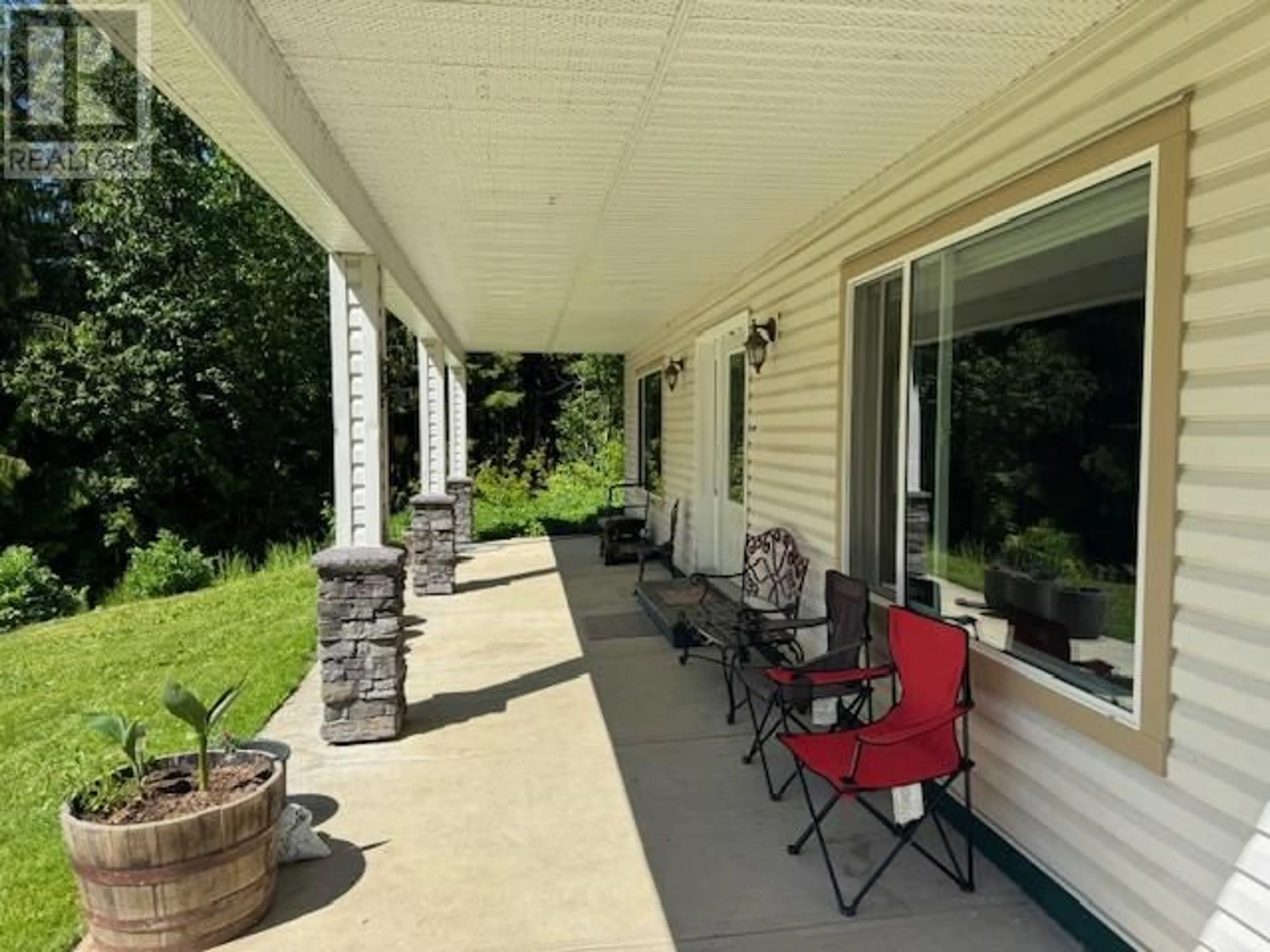 Patio, unknown for 3745 CAMERON ROAD, Eagle Bay British Columbia V0E1T0