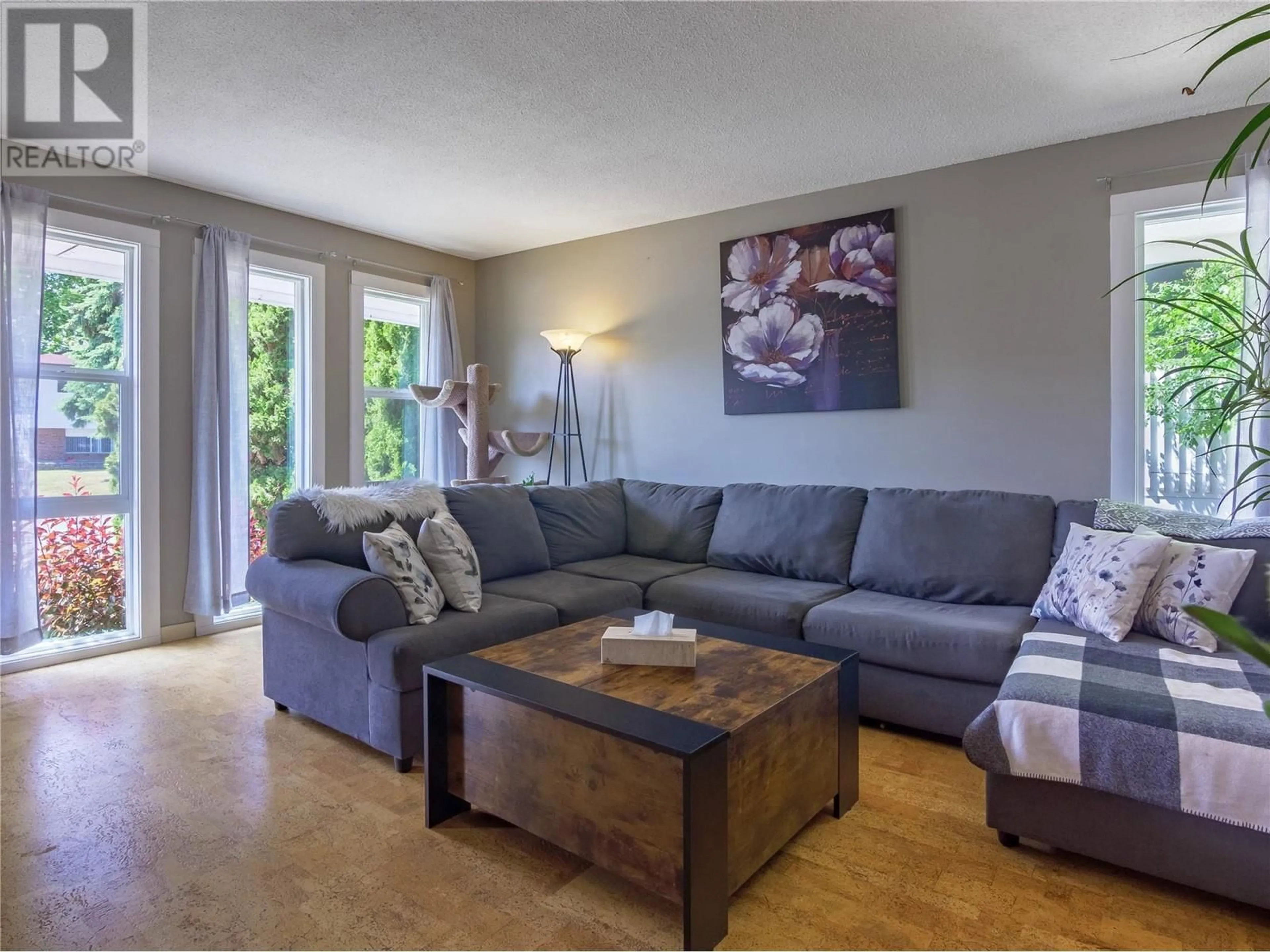 Living room with furniture, unknown for 170 MARS ROAD, Kelowna British Columbia V1X1H2