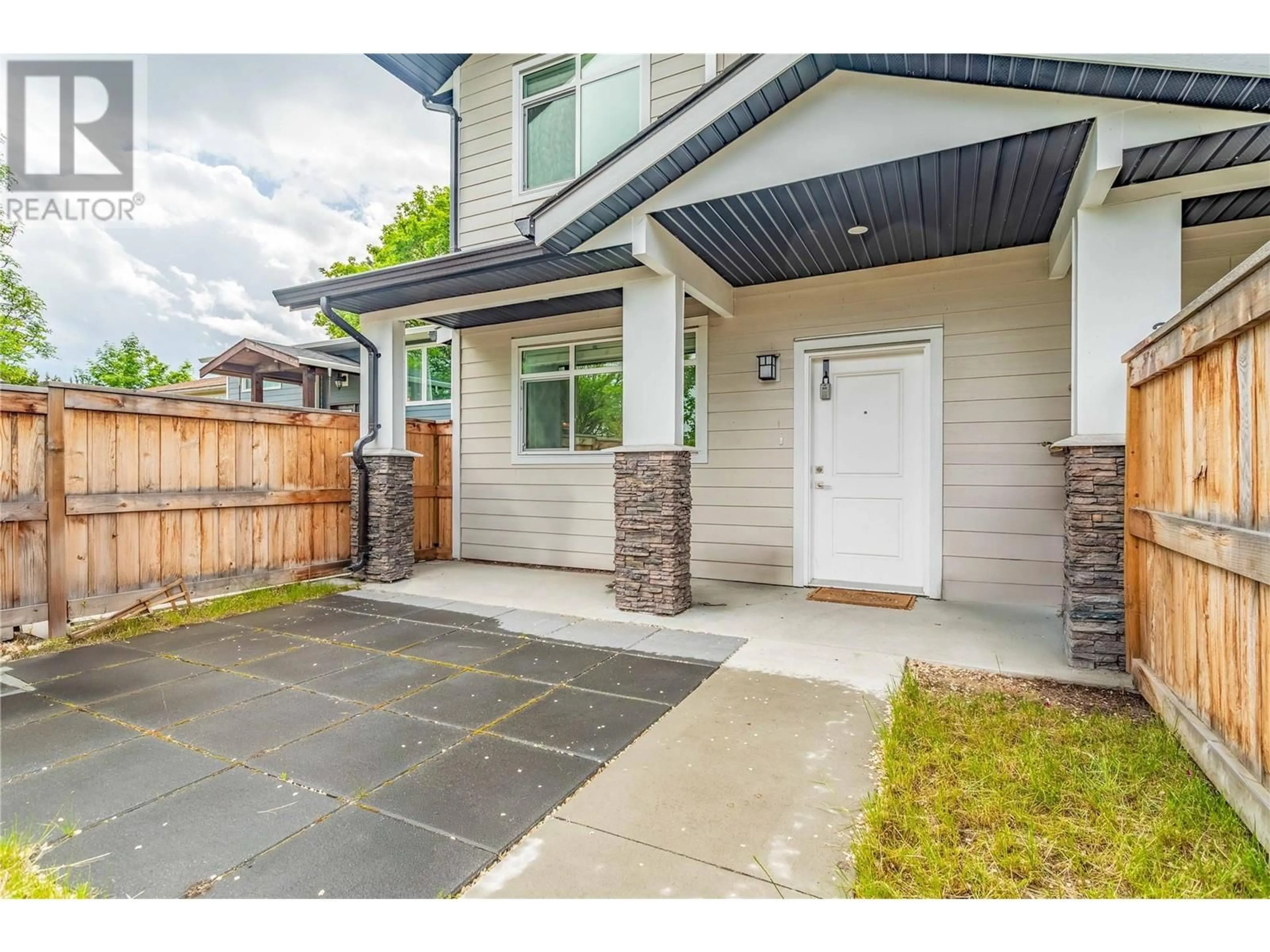 Unknown for 1 - 782 COOPLAND CRESCENT, Kelowna British Columbia V1Y2V1