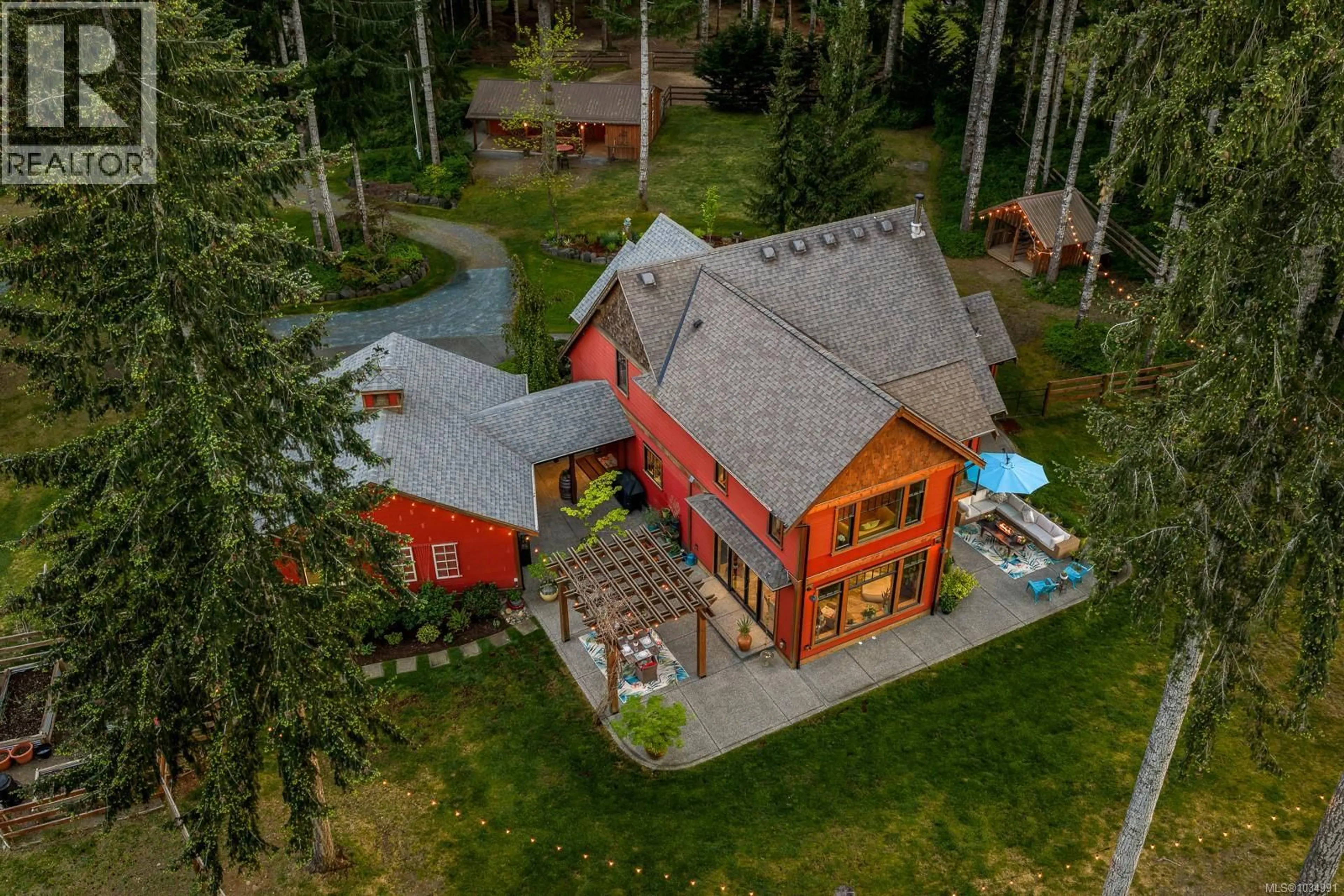 A pic from outside/outdoor area/front of a property/back of a property/a pic from drone, unknown for 9520 SARMMA ROAD, Black Creek British Columbia V9J1Y9