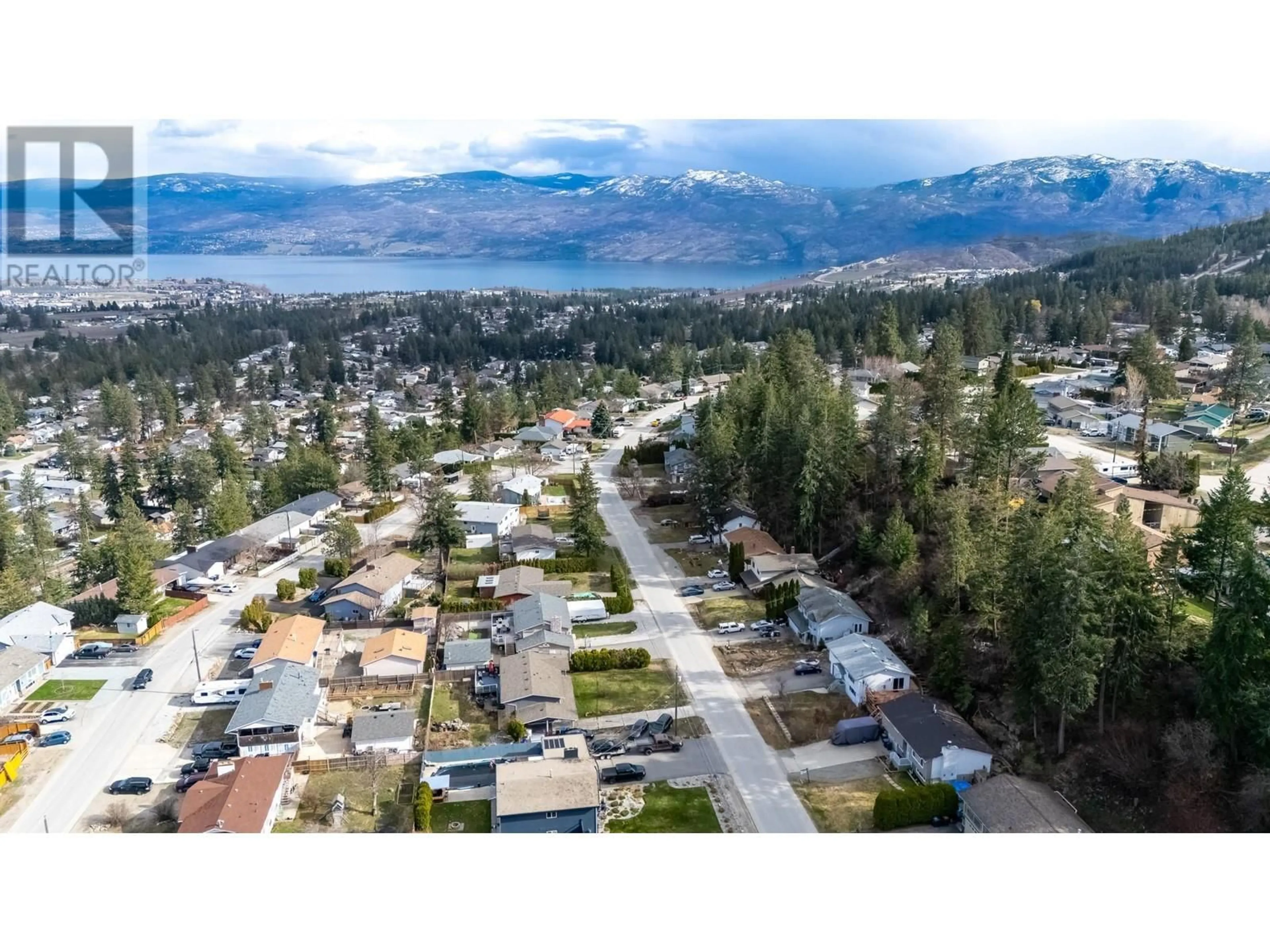 A pic from outside/outdoor area/front of a property/back of a property/a pic from drone, mountain view for 3270 MCGINNIS ROAD, West Kelowna British Columbia V4T1A9
