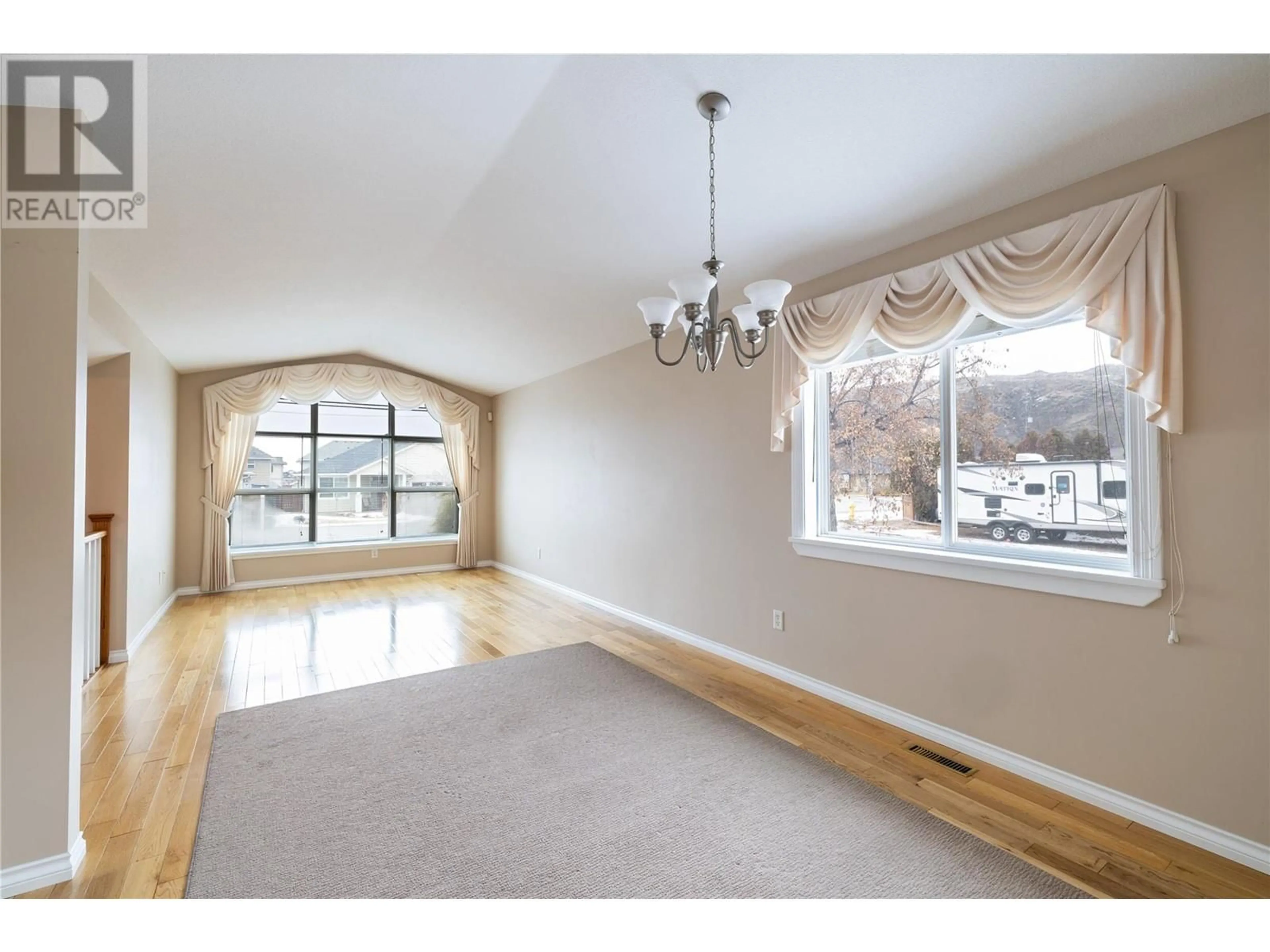 Unknown for 1129 CRESTLINE STREET, Kamloops British Columbia V2B5Y5