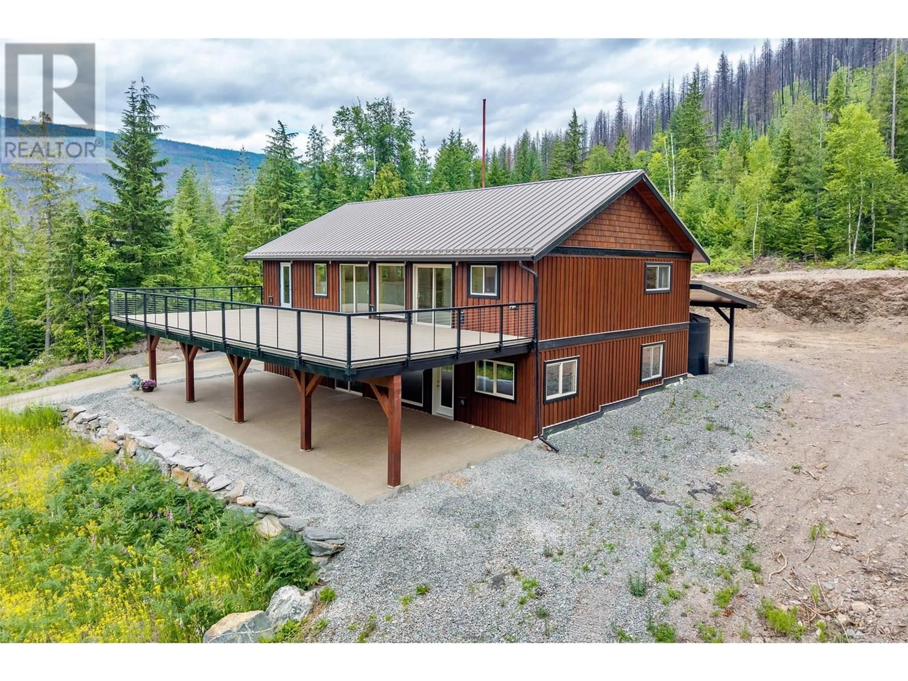 A pic from outside/outdoor area/front of a property/back of a property/a pic from drone, mountain view for 4141 MEADOW CREEK (FOREST SERVICE) ROAD, Celista British Columbia V0E1M6