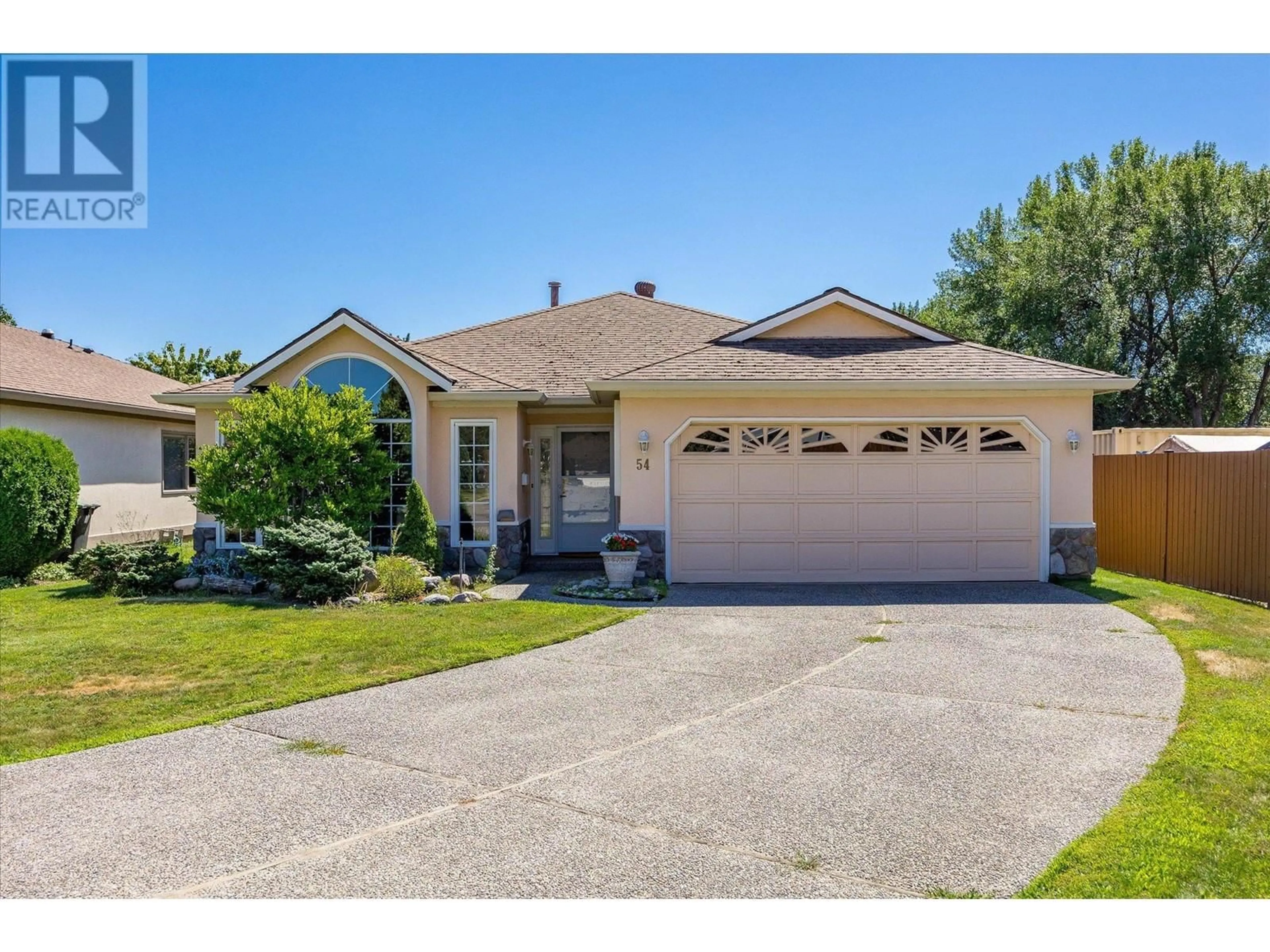 Home with vinyl exterior material, street for 54 - 1201 CAMERON AVENUE, Kelowna British Columbia V1W3R8