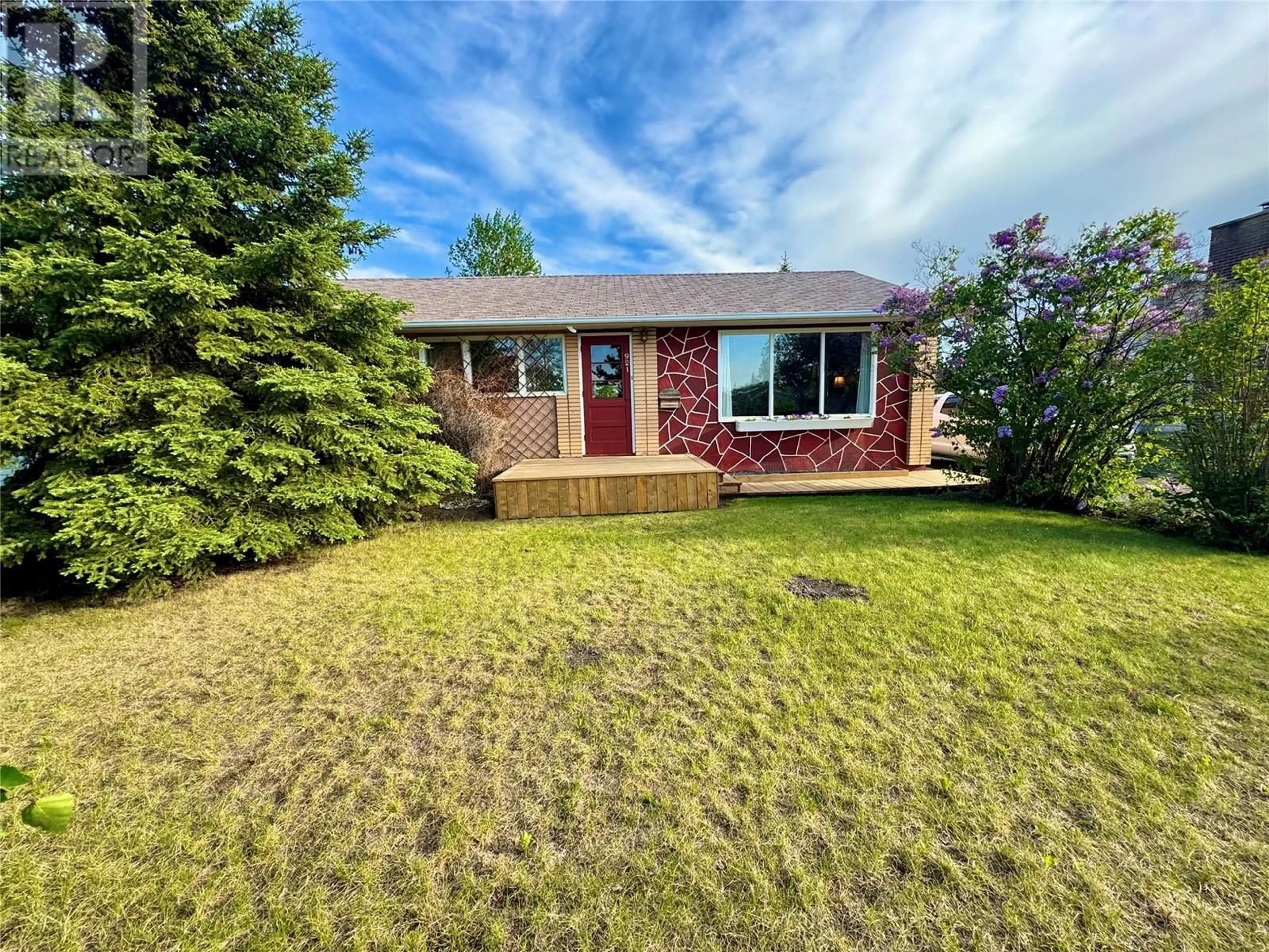 A pic from outside/outdoor area/front of a property/back of a property/a pic from drone, street for 921 110 AVENUE, Dawson Creek British Columbia V1G2W1