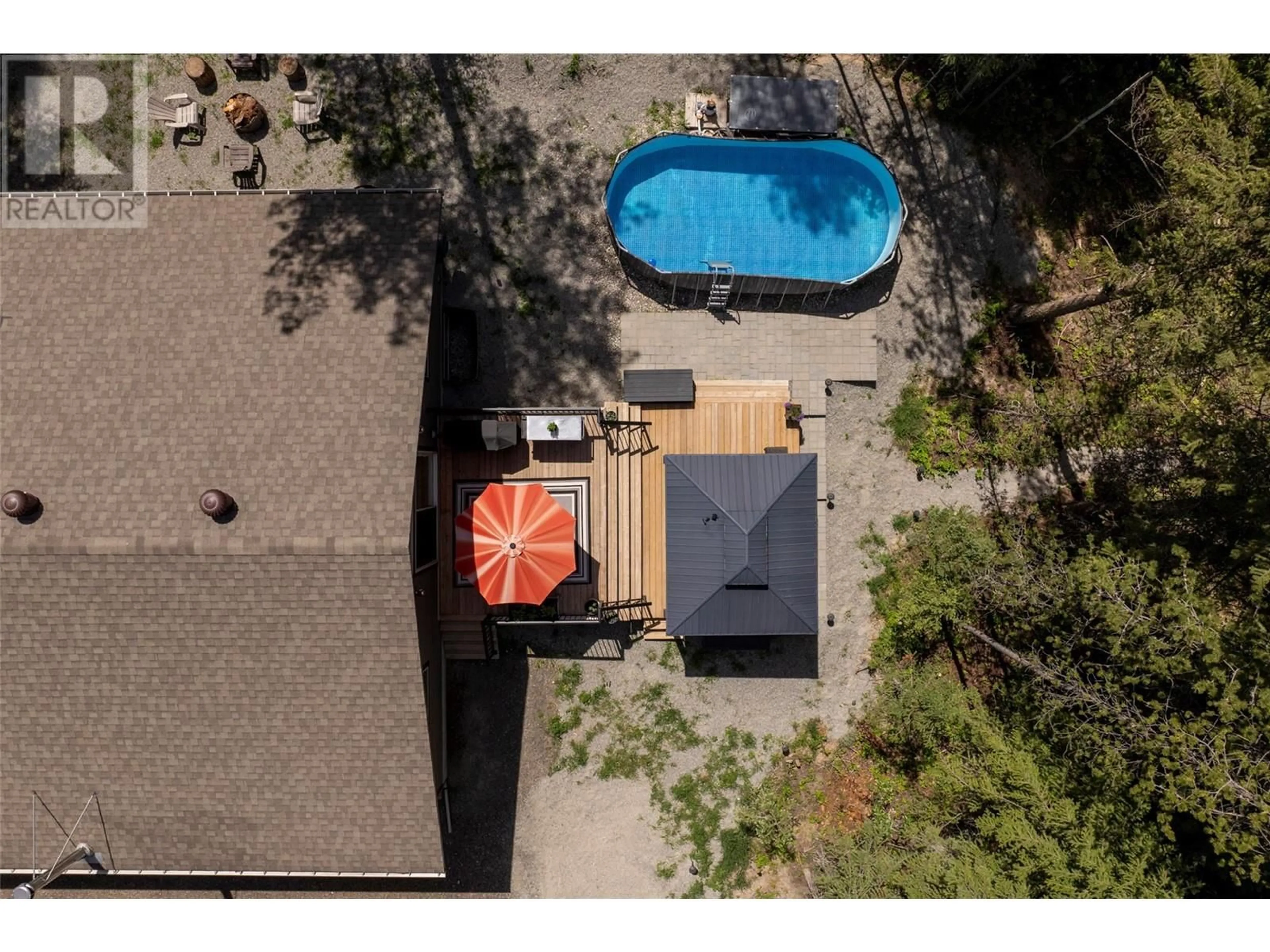 A pic from outside/outdoor area/front of a property/back of a property/a pic from drone, unknown for 6347 OSPREY LANDING COURT, Wardner British Columbia V0B2J0