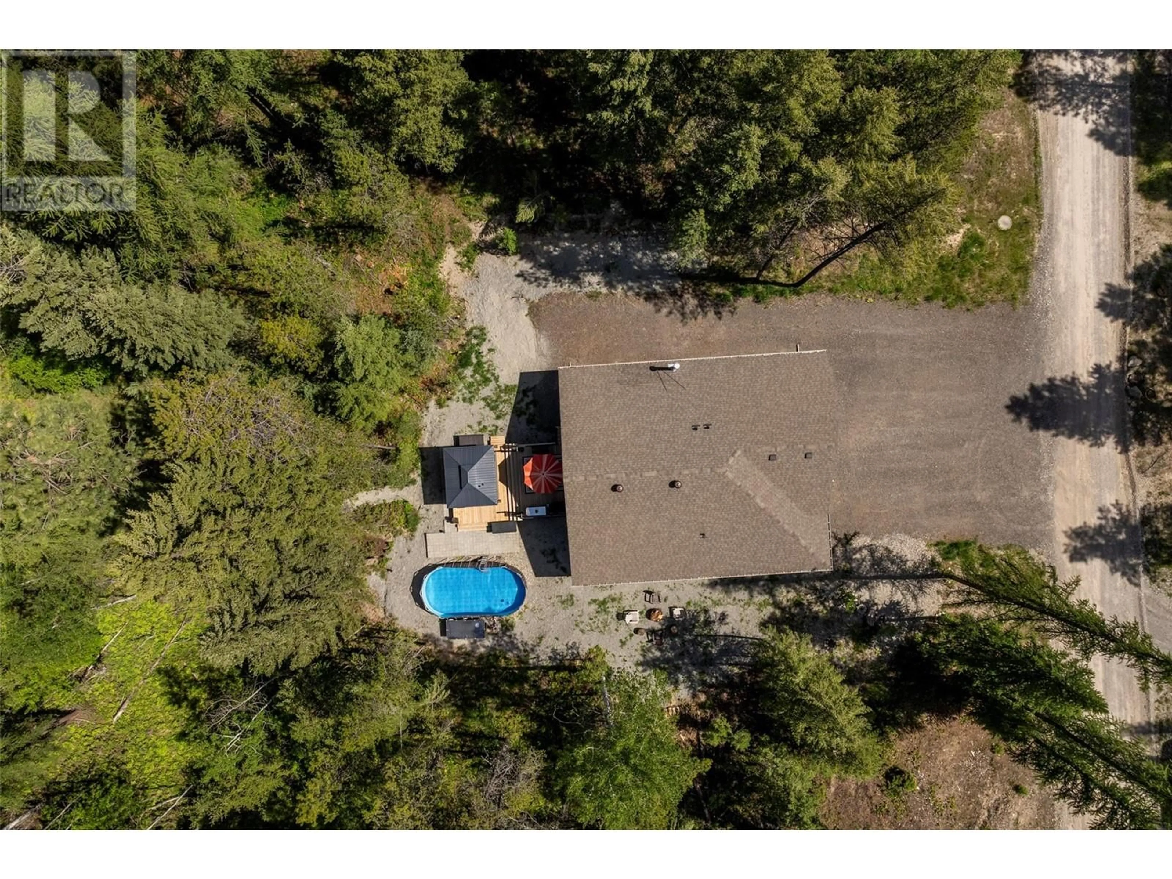 A pic from outside/outdoor area/front of a property/back of a property/a pic from drone, unknown for 6347 OSPREY LANDING COURT, Wardner British Columbia V0B2J0