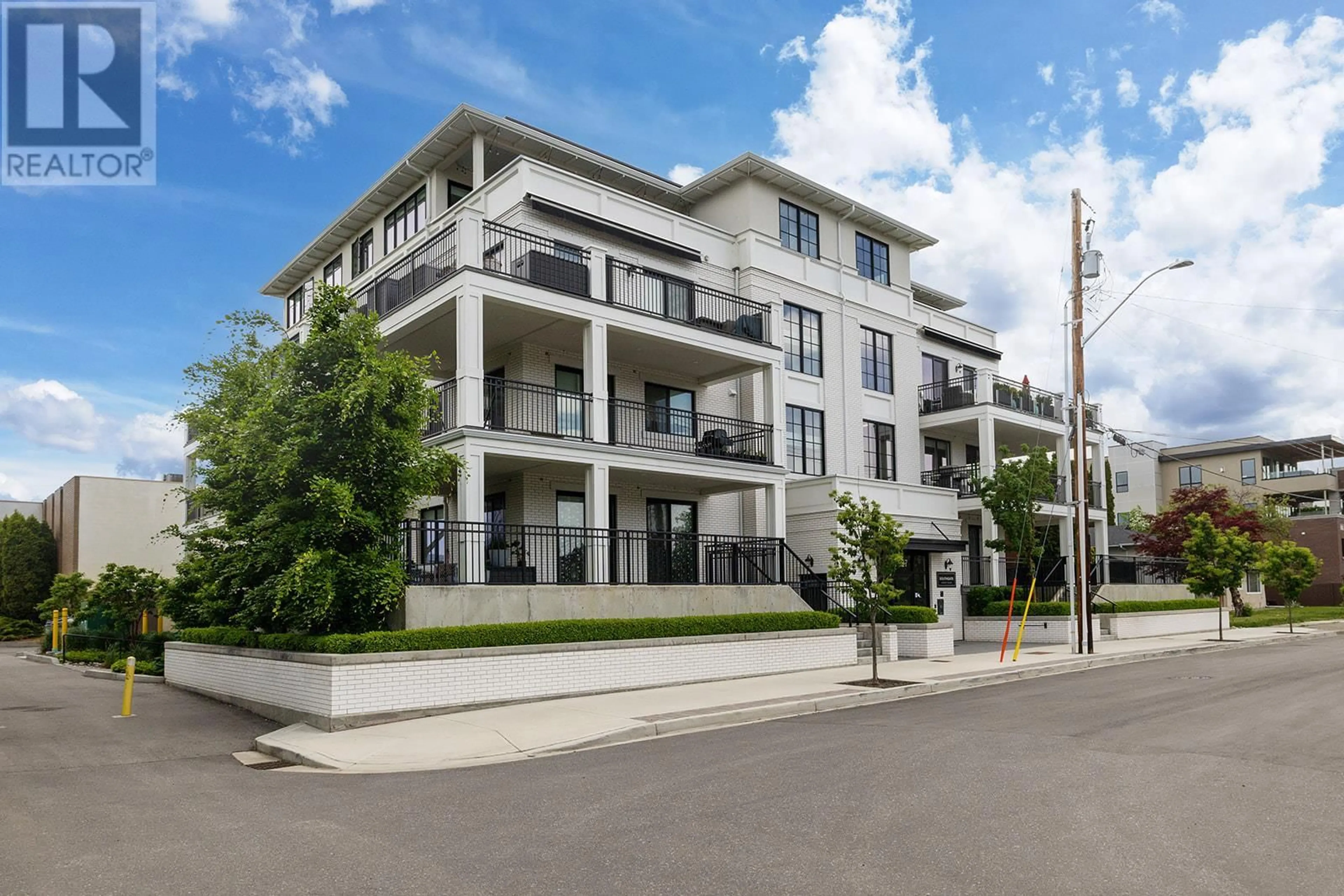Patio, unknown for 204 - 2627 GORE STREET, Kelowna British Columbia V1Y1M6