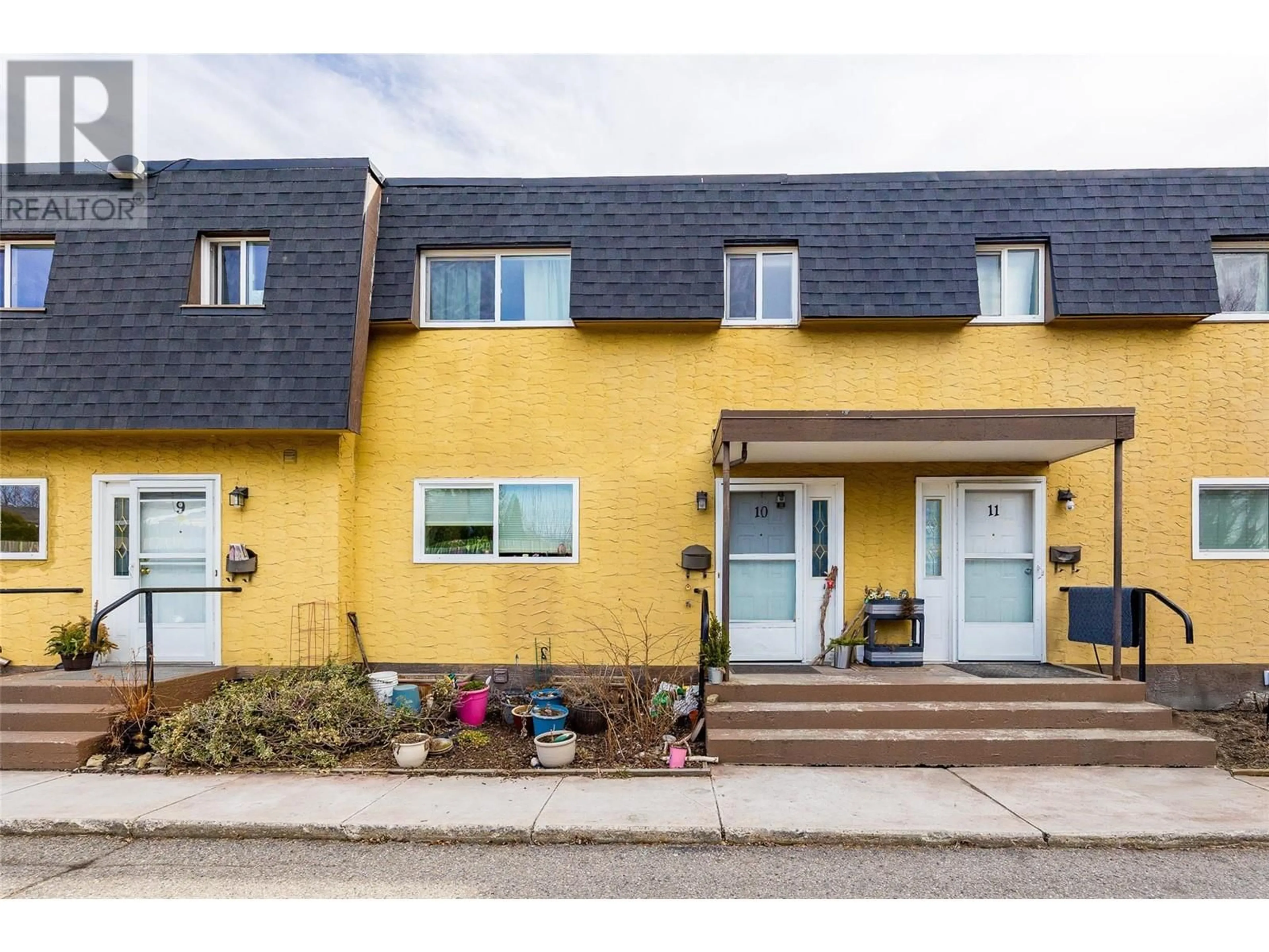 Unknown for 10 - 1283 BERNARD AVENUE, Kelowna British Columbia V1Y6R3