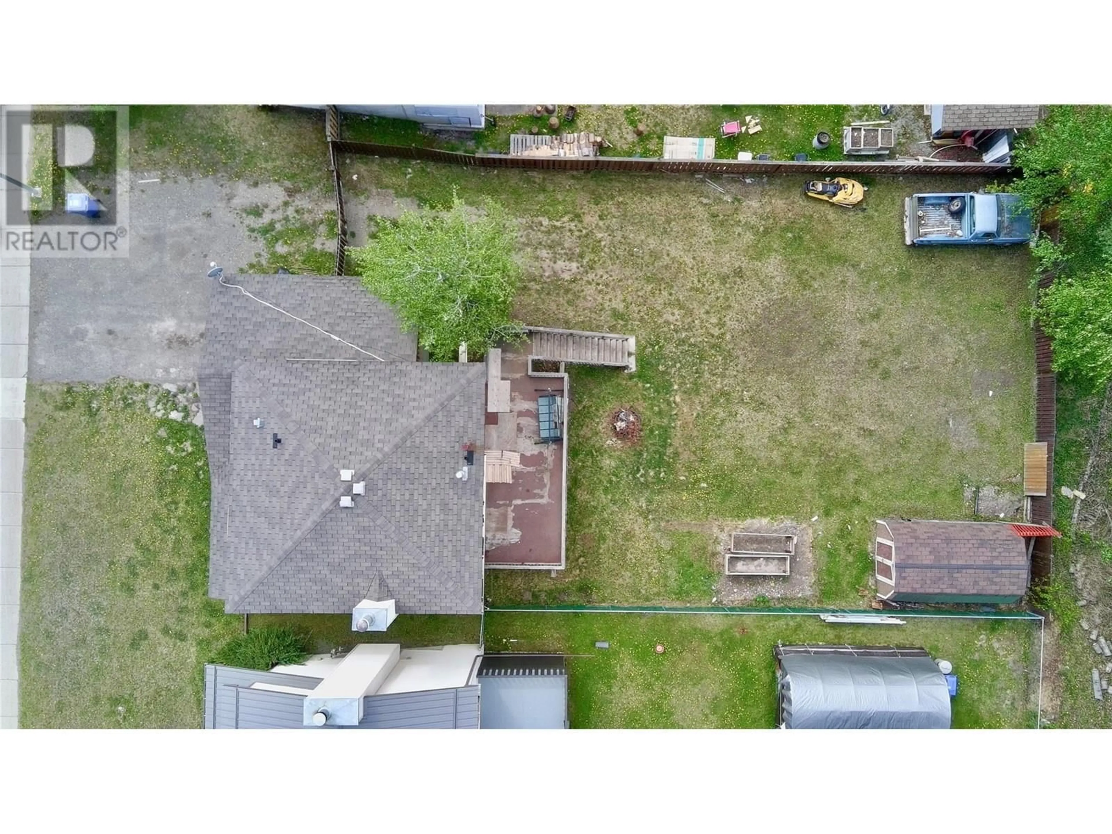 A pic from outside/outdoor area/front of a property/back of a property/a pic from drone, street for 240 BERGERON DRIVE, Tumbler Ridge British Columbia V0C2W0