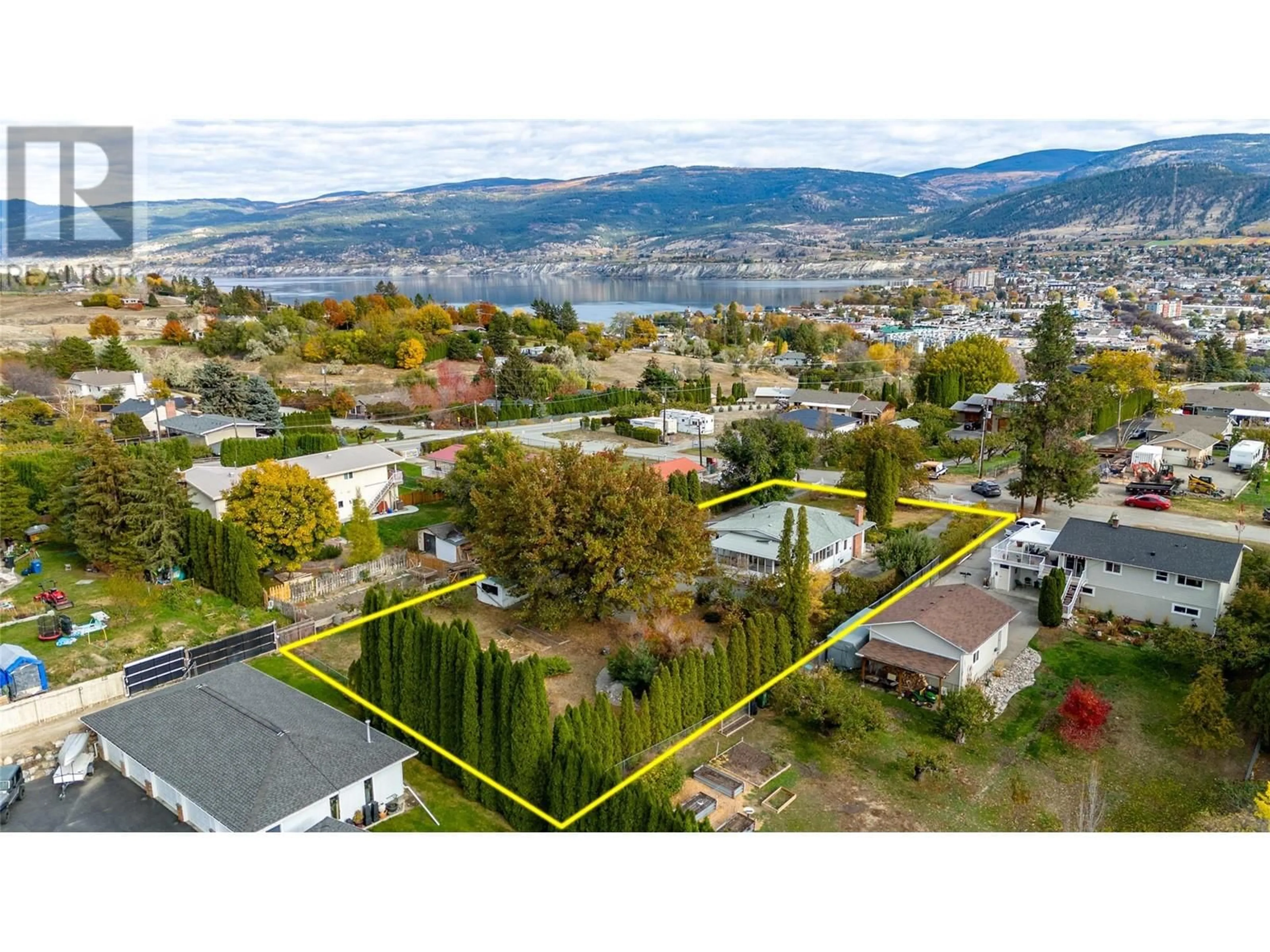 A pic from outside/outdoor area/front of a property/back of a property/a pic from drone, mountain view for 610 VEDETTE DRIVE, Penticton British Columbia V2A7K8