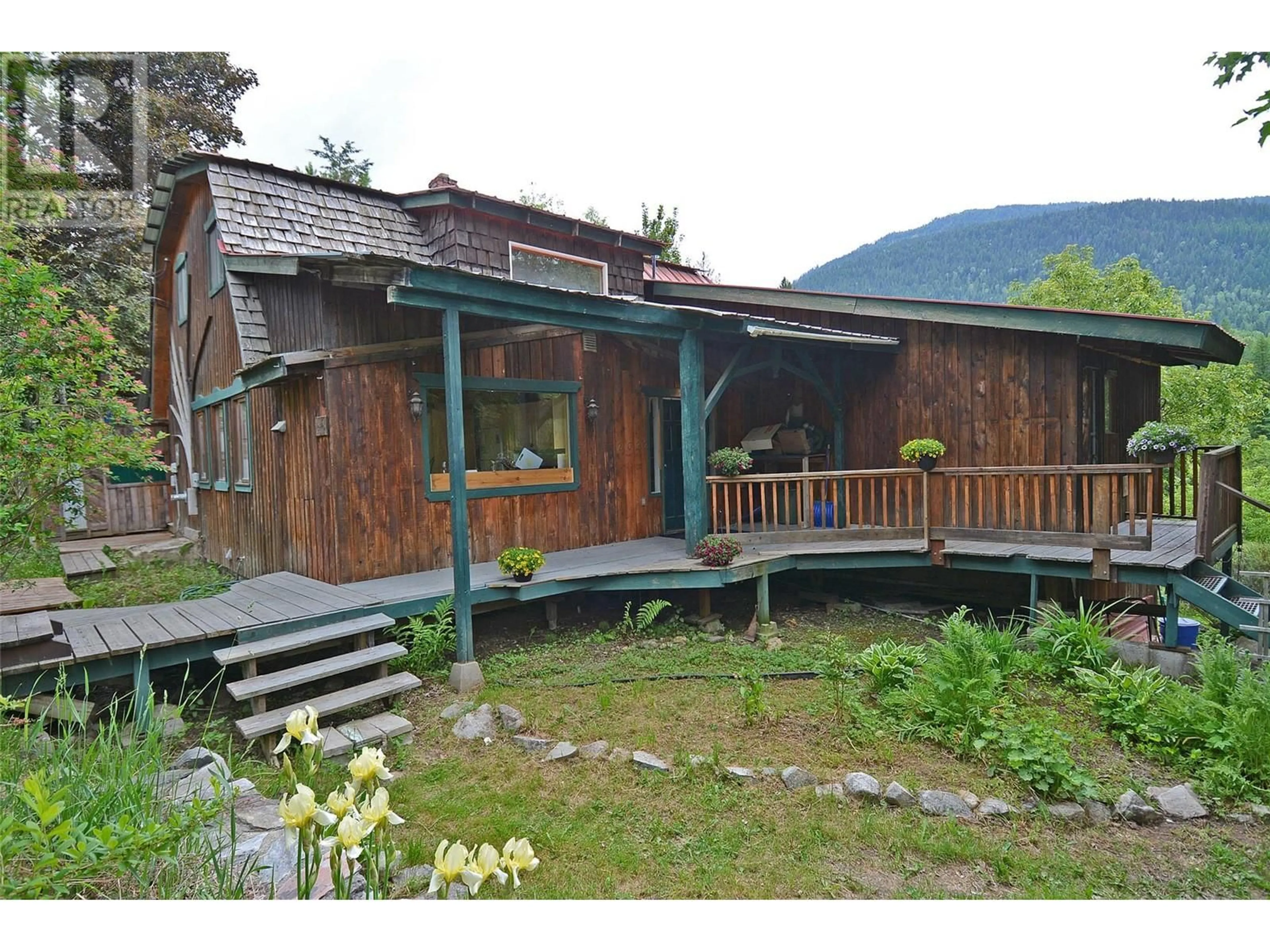 Unknown for 2022 CREEK STREET, Nelson British Columbia V1L1M7