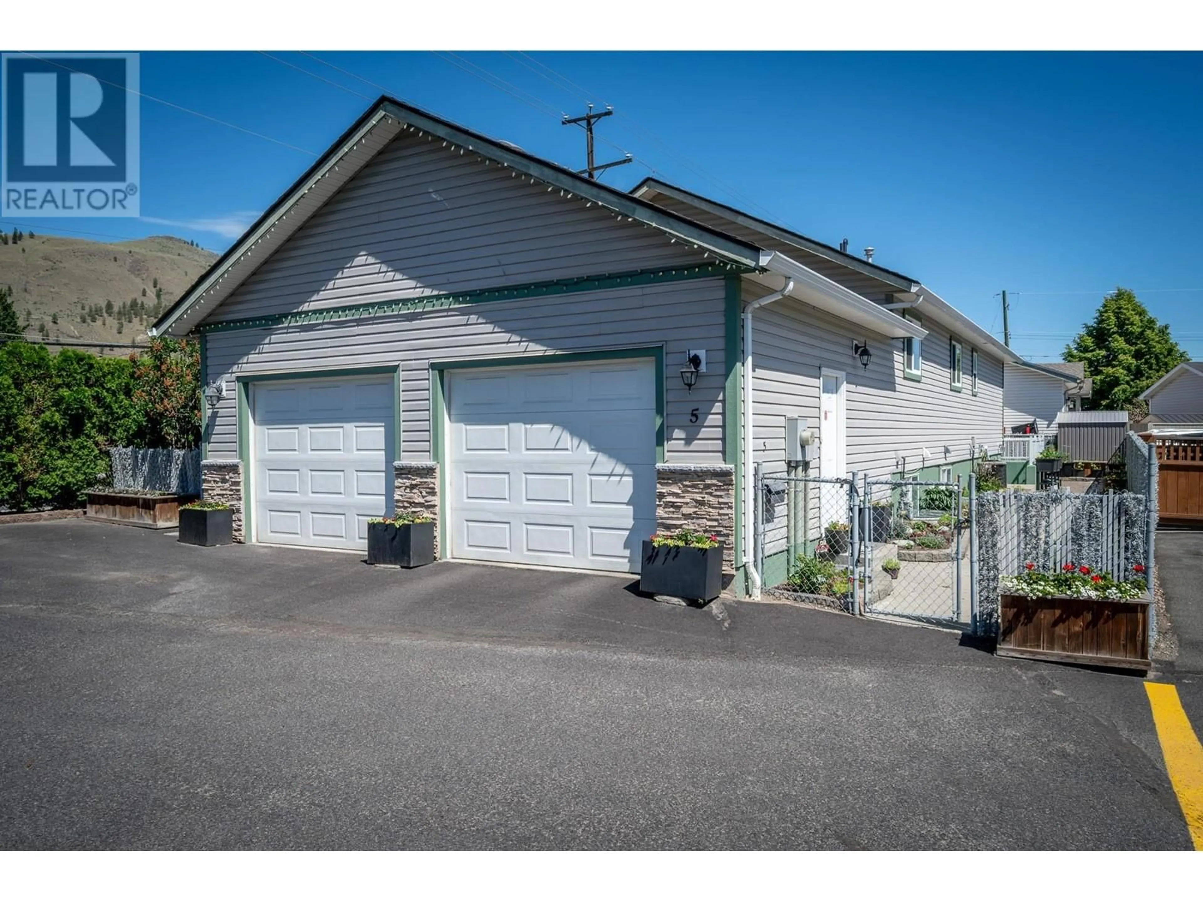 Indoor garage for 5 - 791 JENSEN ROAD, Kamloops British Columbia V2B6P6
