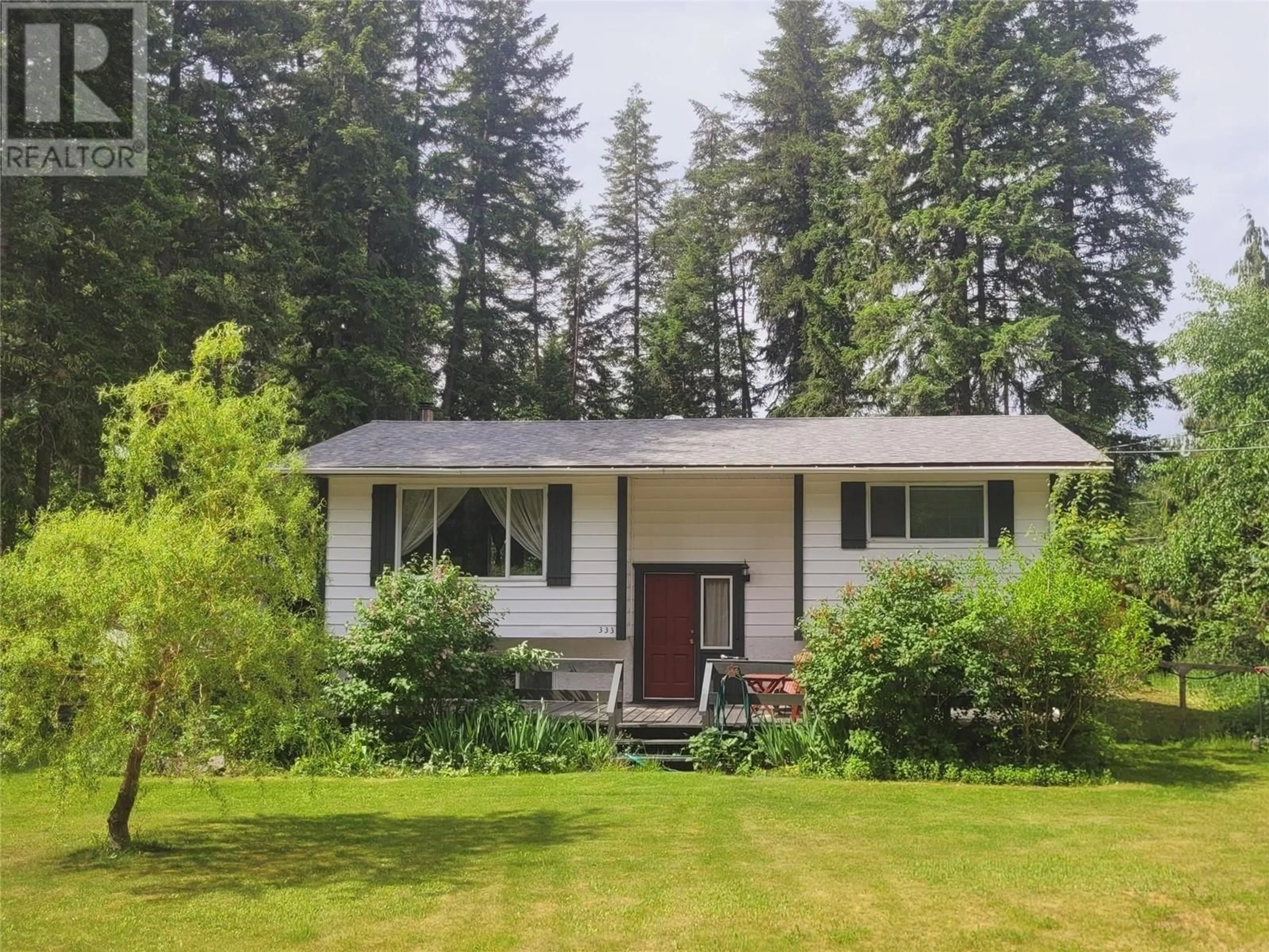 Home with vinyl exterior material, unknown for 333 DUTCH LAKE ROAD, Clearwater British Columbia V0E1N2