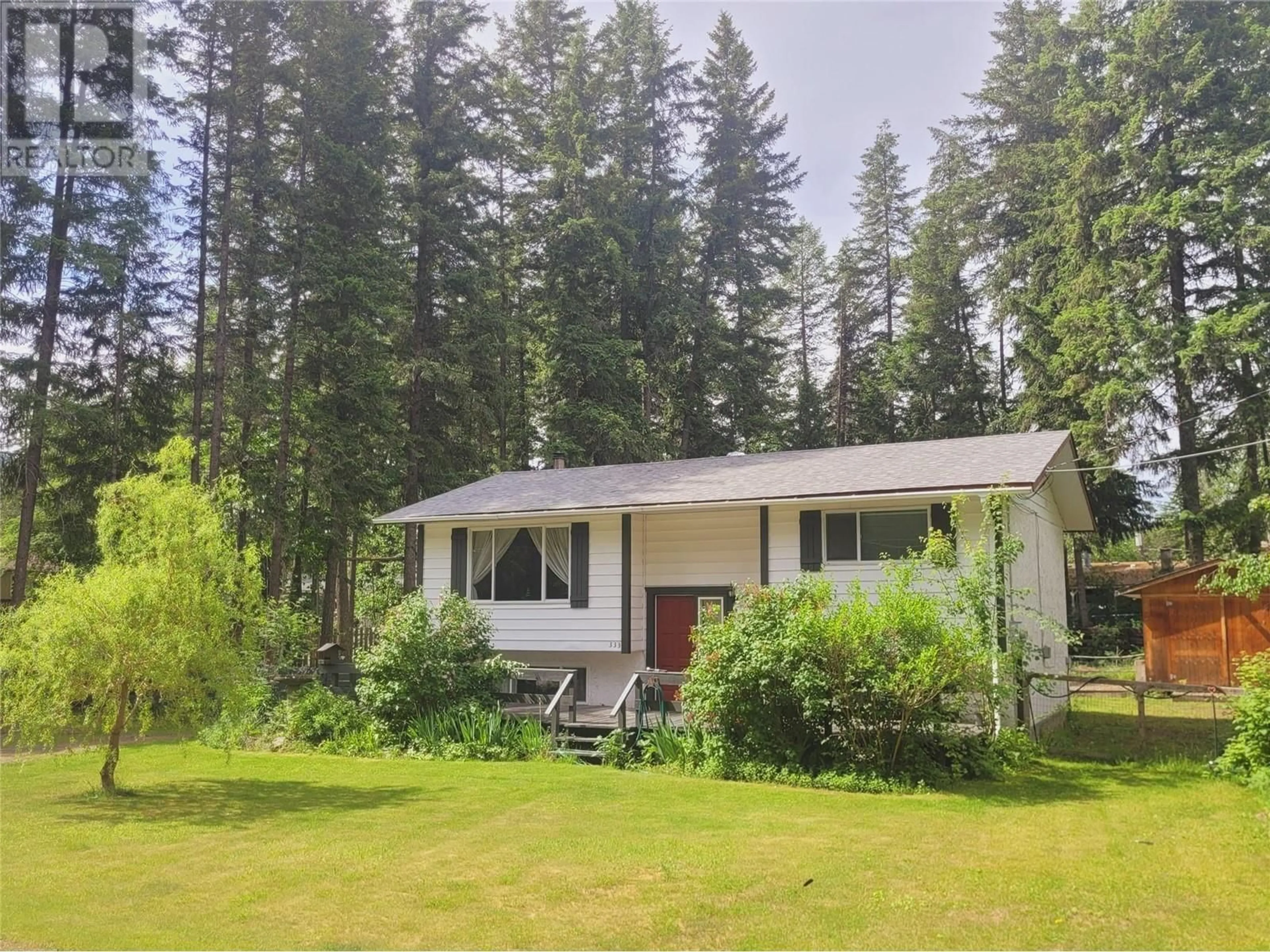 A pic from outside/outdoor area/front of a property/back of a property/a pic from drone, unknown for 333 DUTCH LAKE ROAD, Clearwater British Columbia V0E1N2