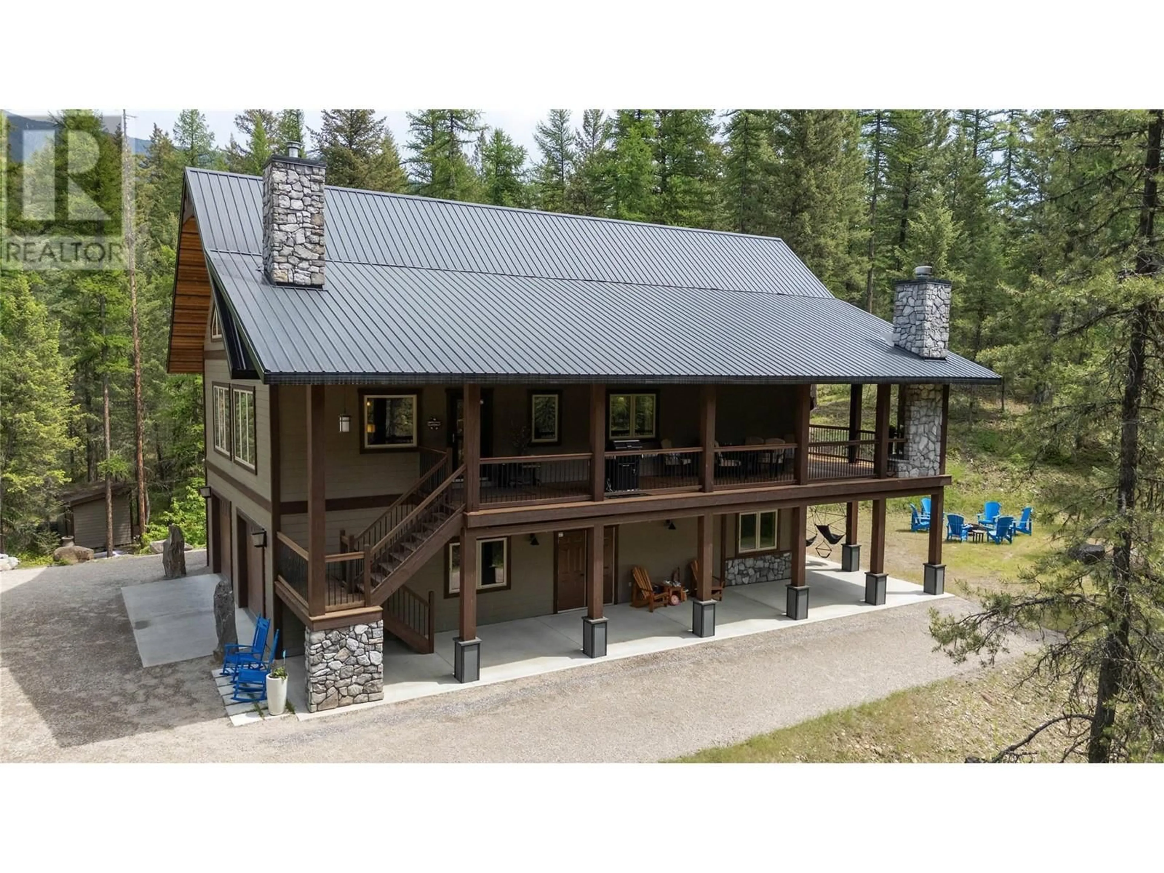 A pic from outside/outdoor area/front of a property/back of a property/a pic from drone, building for 2666 ROY ROAD OTHER, Jaffray British Columbia V0B1T0