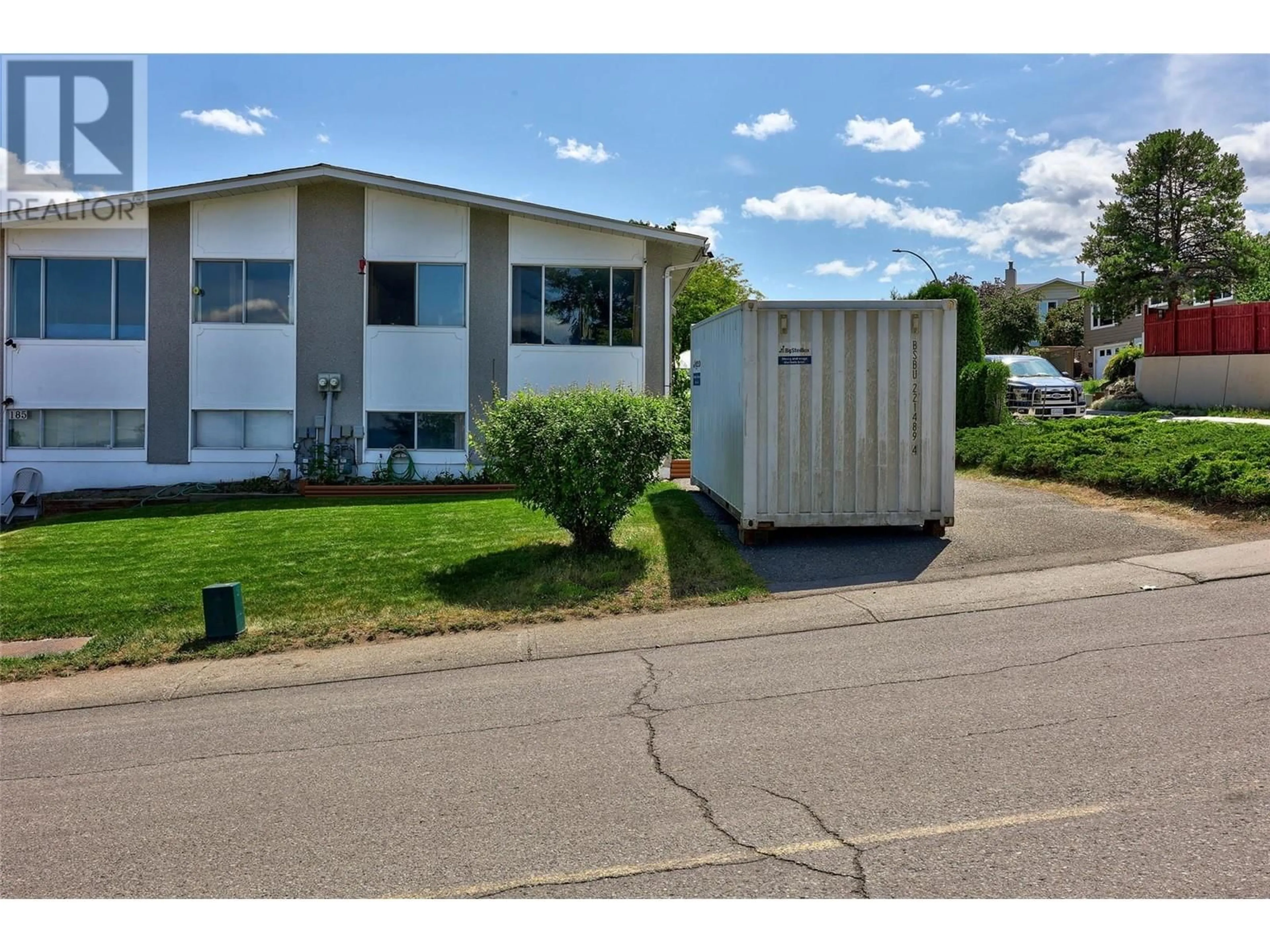Home with vinyl exterior material, street for 187 MCGILL ROAD, Kamloops British Columbia V2C1L8