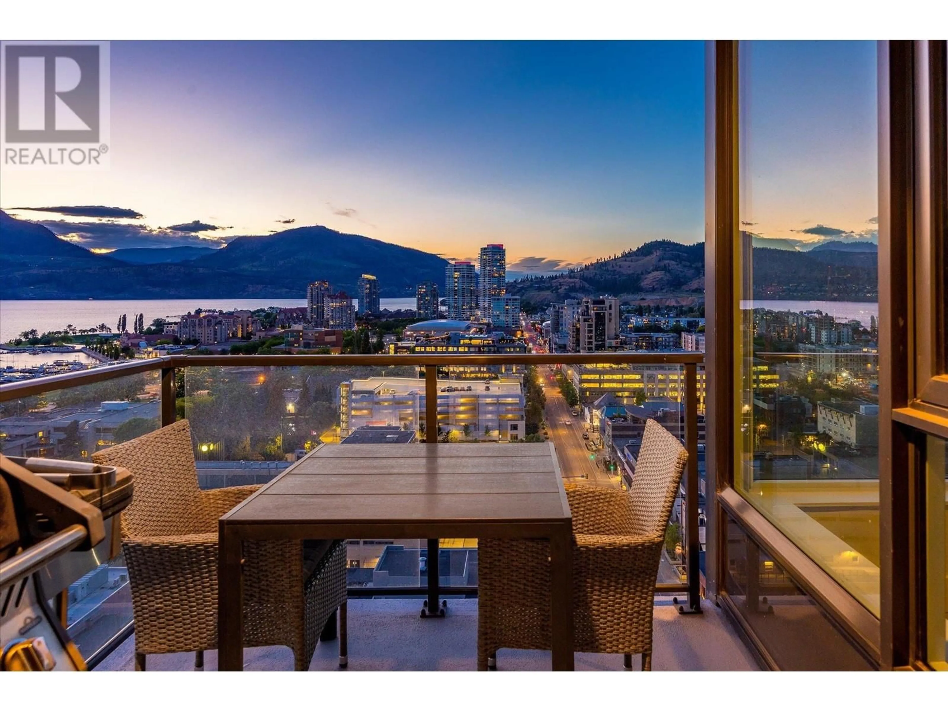 Patio, unknown for 2002 - 1588 ELLIS STREET, Kelowna British Columbia V1Y0H1