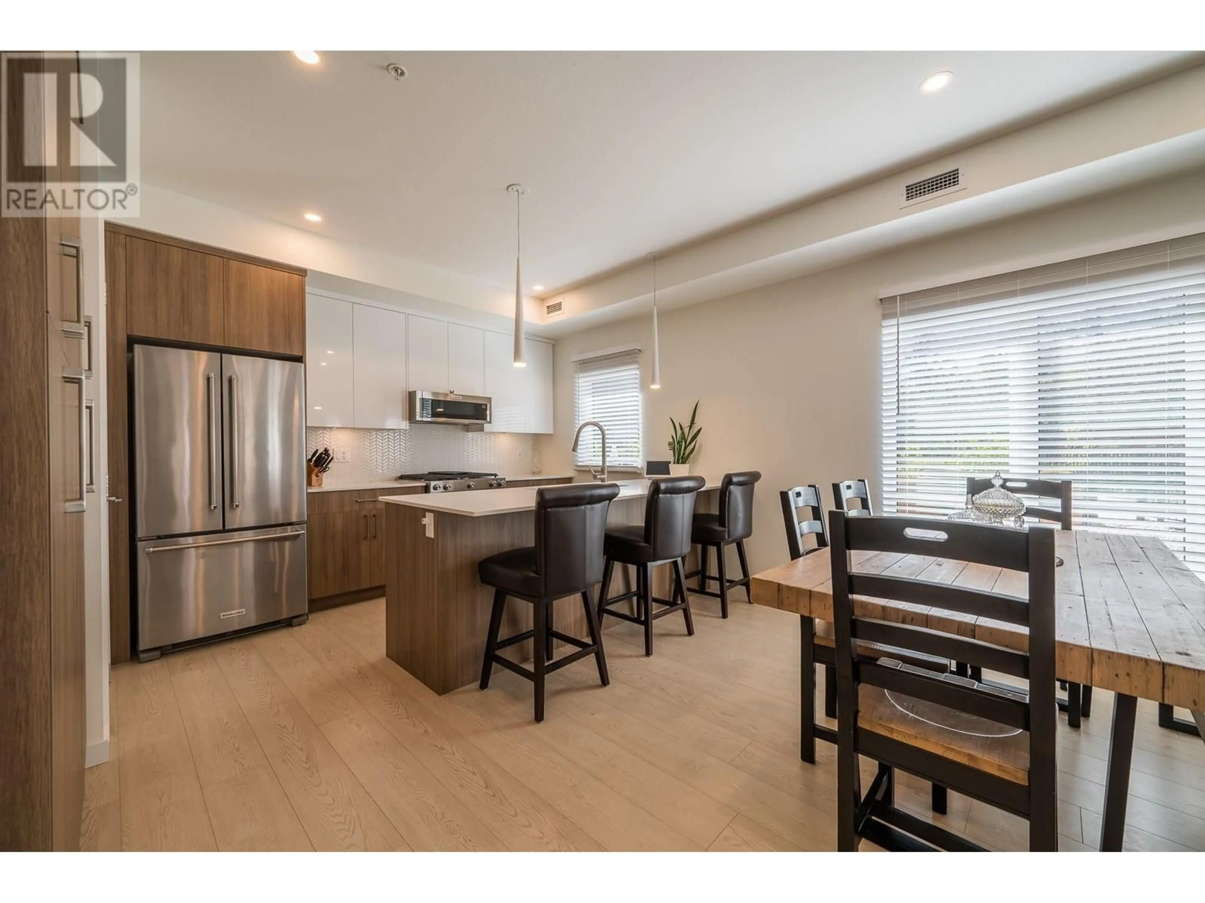Open concept kitchen, unknown for 3107 - 1405 SPRINGHILL DRIVE, Kamloops British Columbia V2C0B4